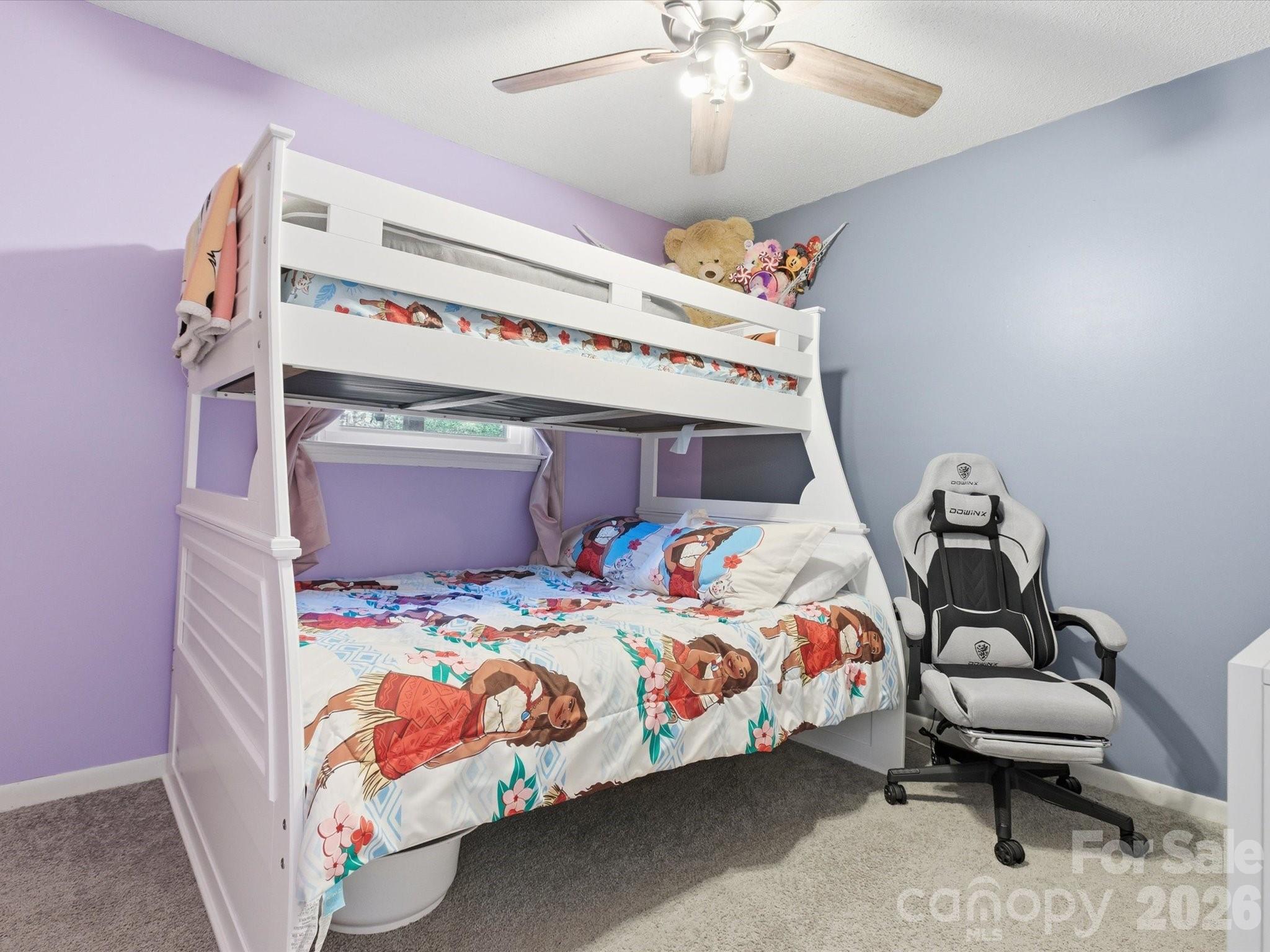 2694 Pineview Drive — Lancaster