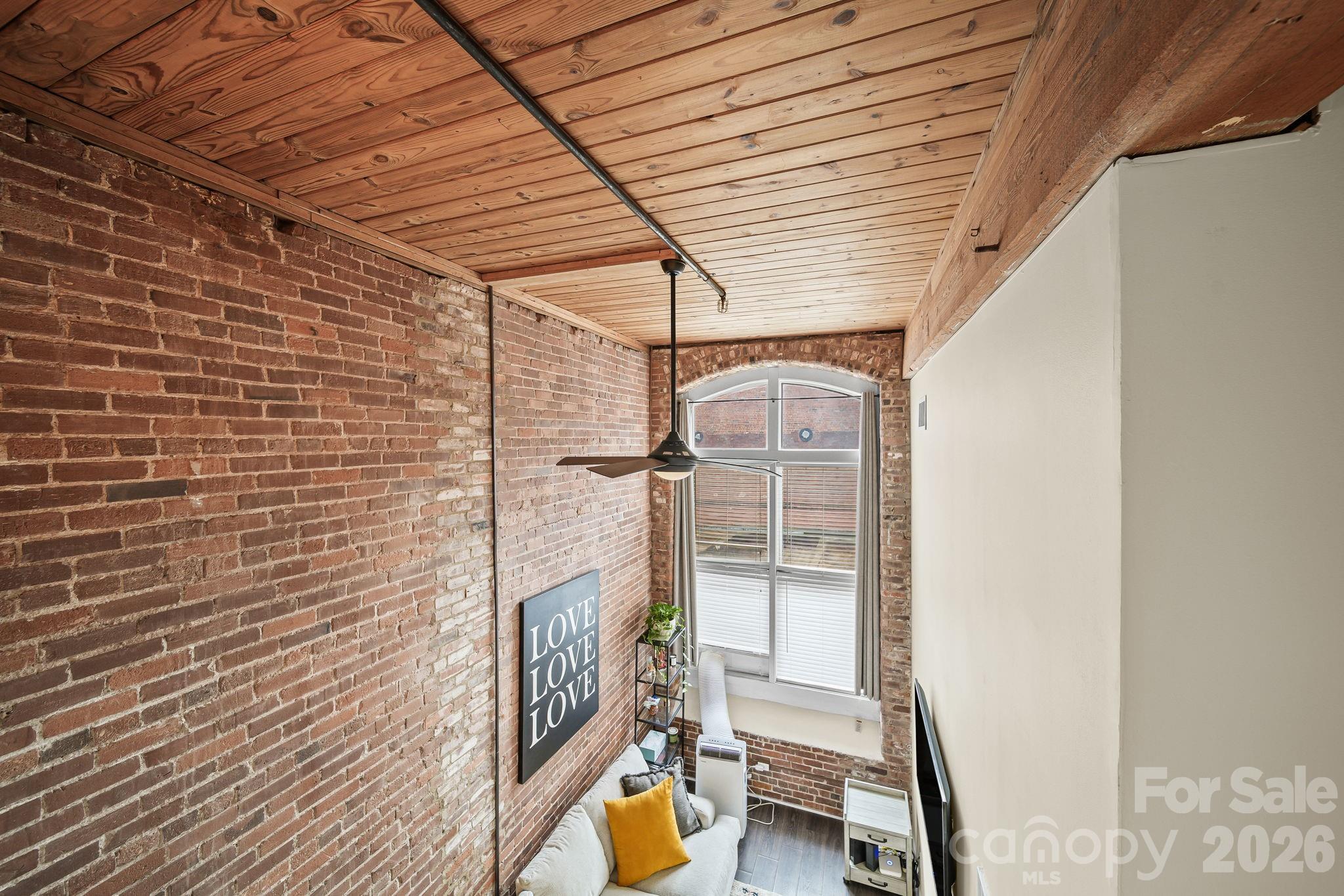 201 S Hoskins Road #129 — Charlotte