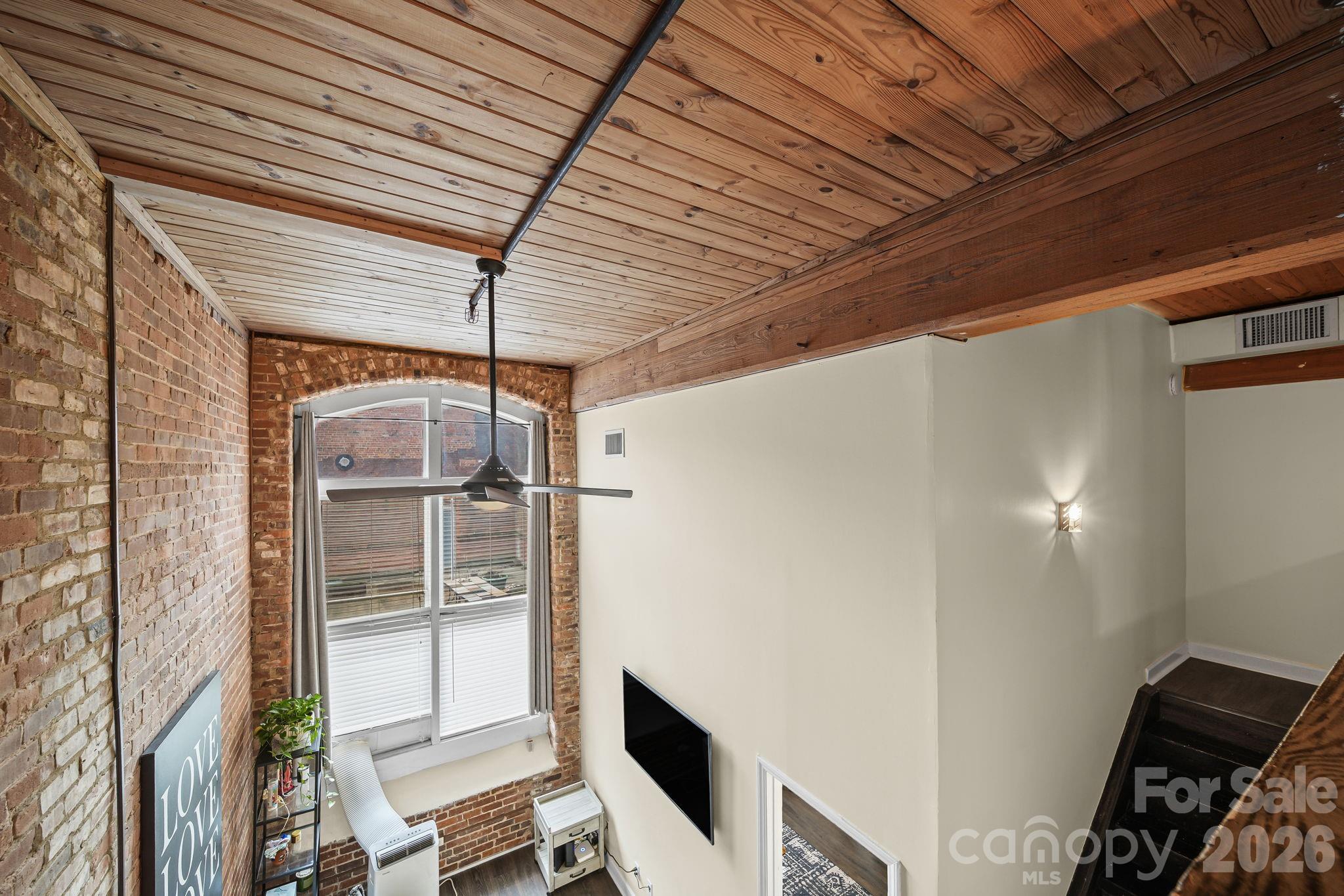 201 S Hoskins Road #129 — Charlotte