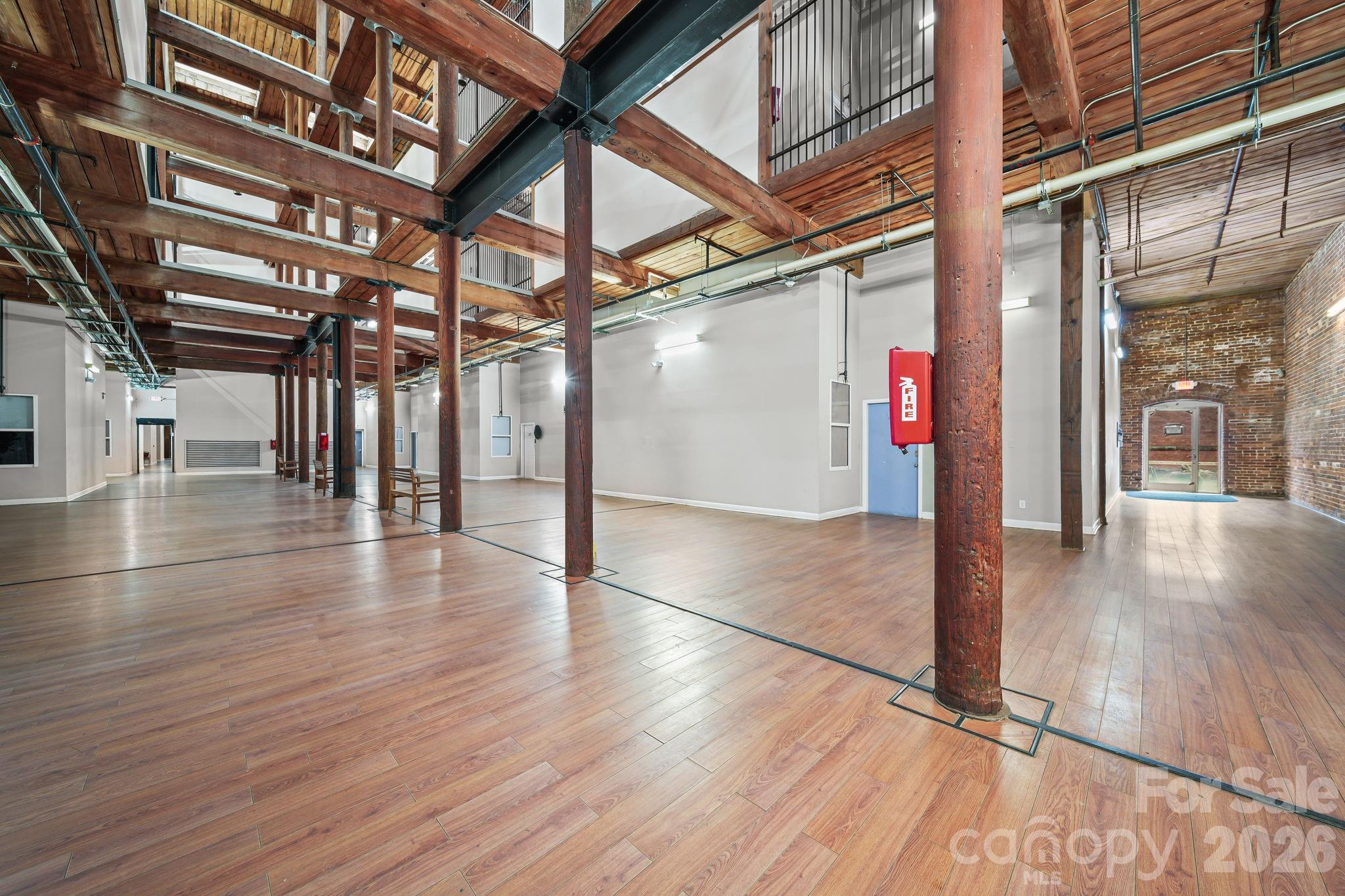 201 S Hoskins Road #129 — Charlotte