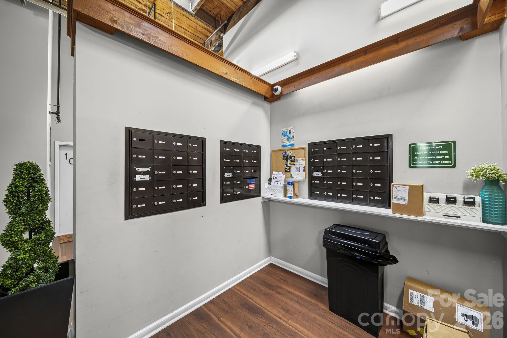 201 S Hoskins Road #129 — Charlotte