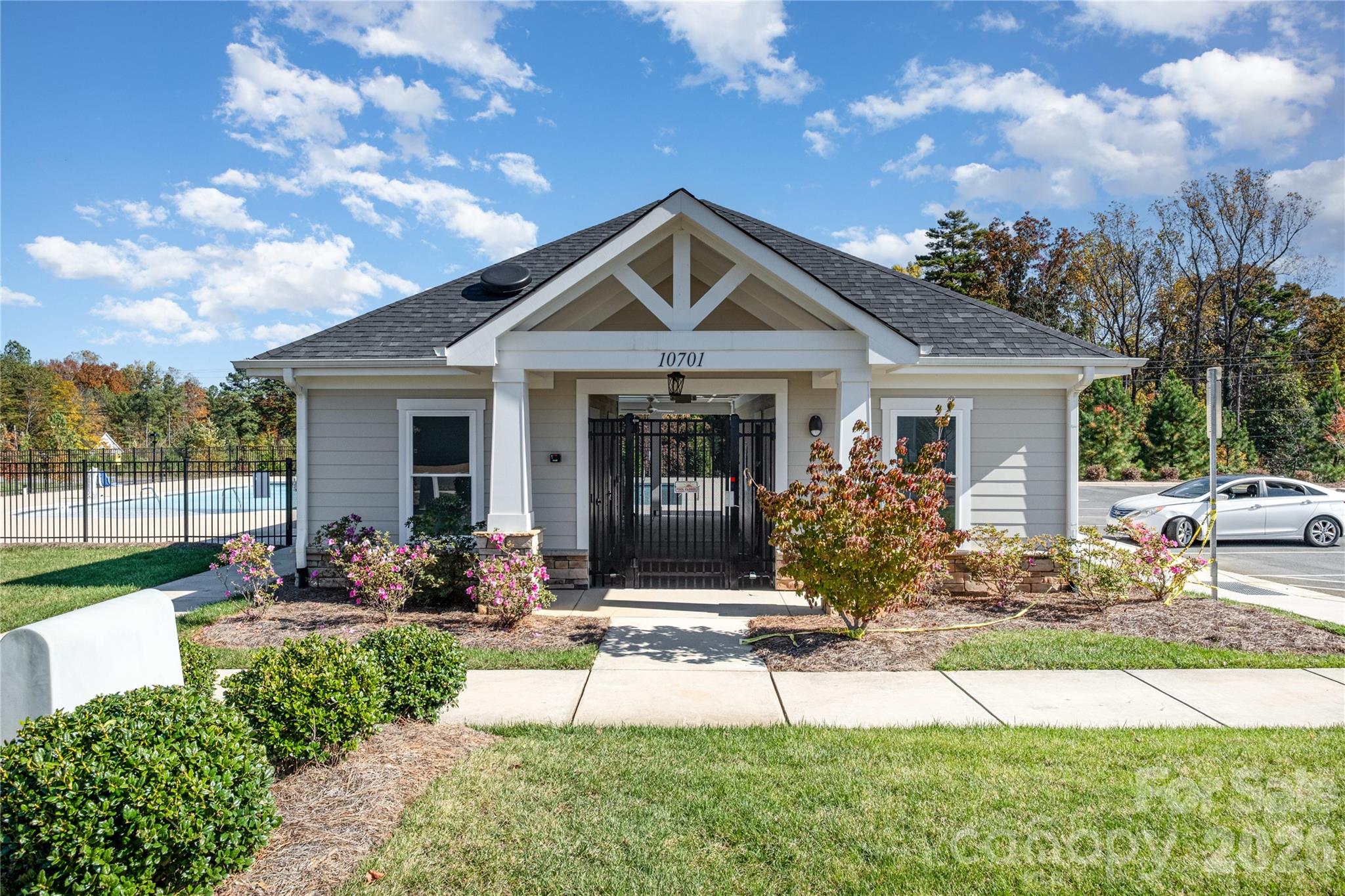 10820 Tuff Lane — Davidson