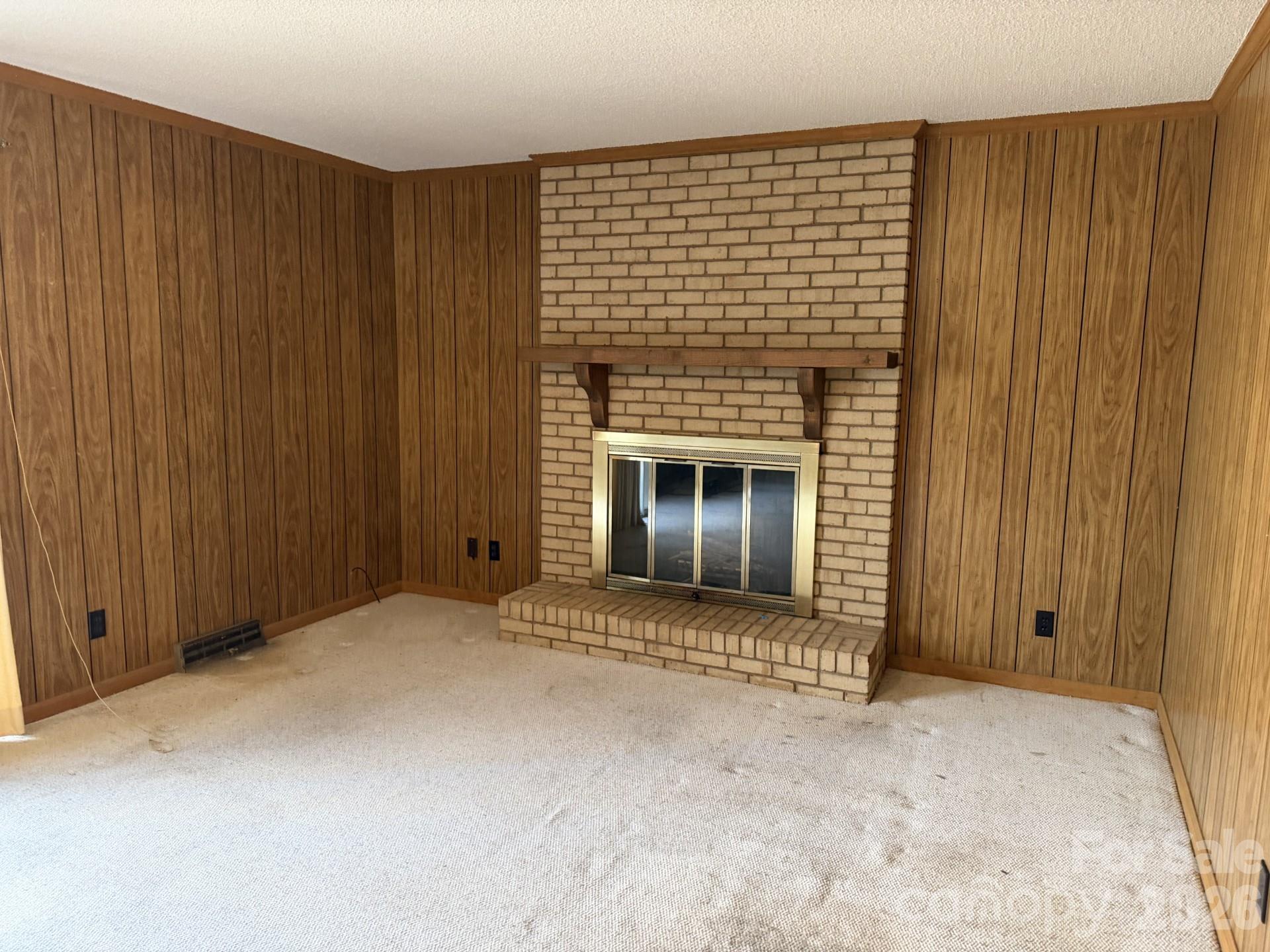 2033 Sprucewood Street — Albemarle