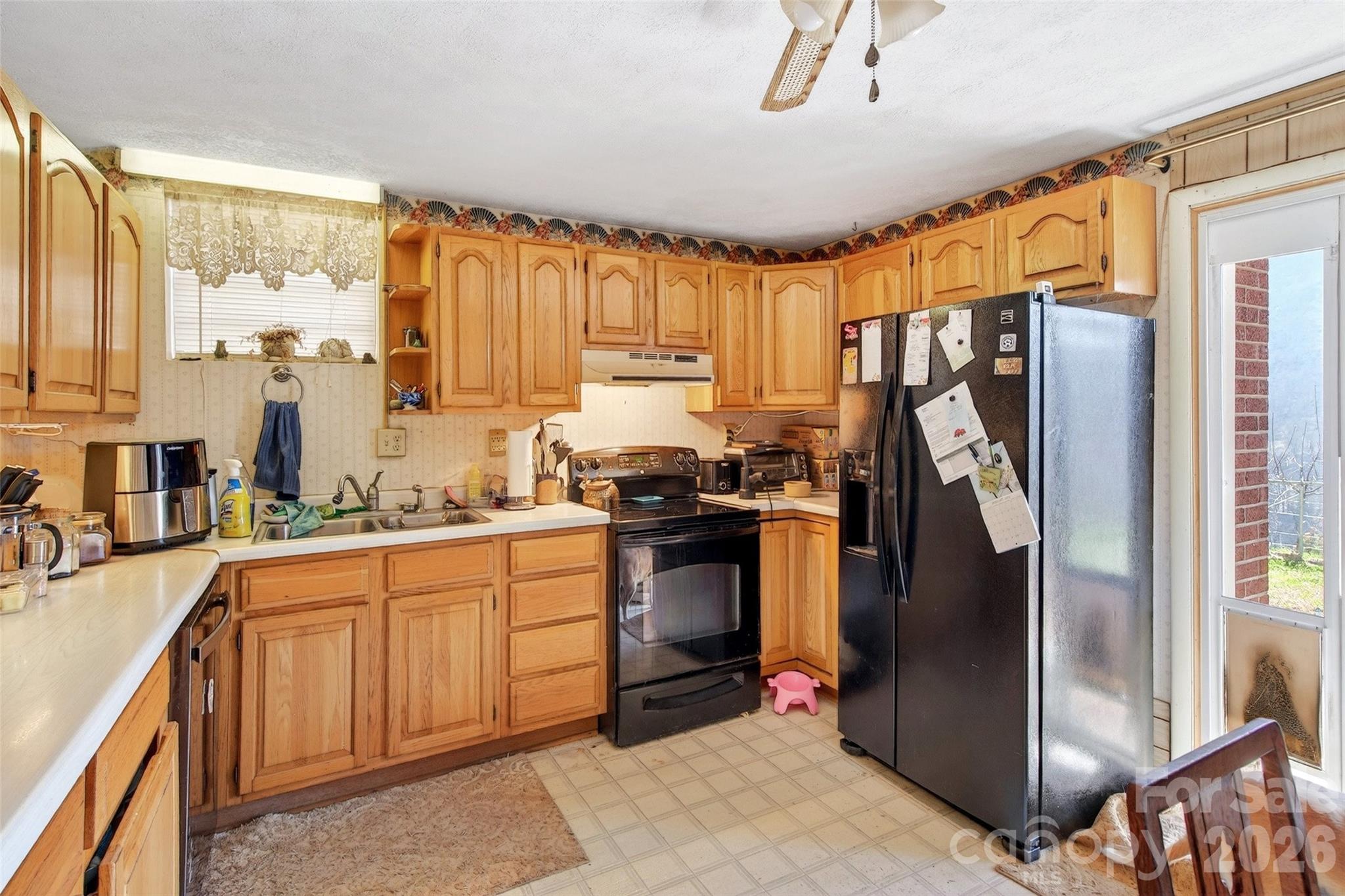 1306 Fork Mountain Road — Bakersville