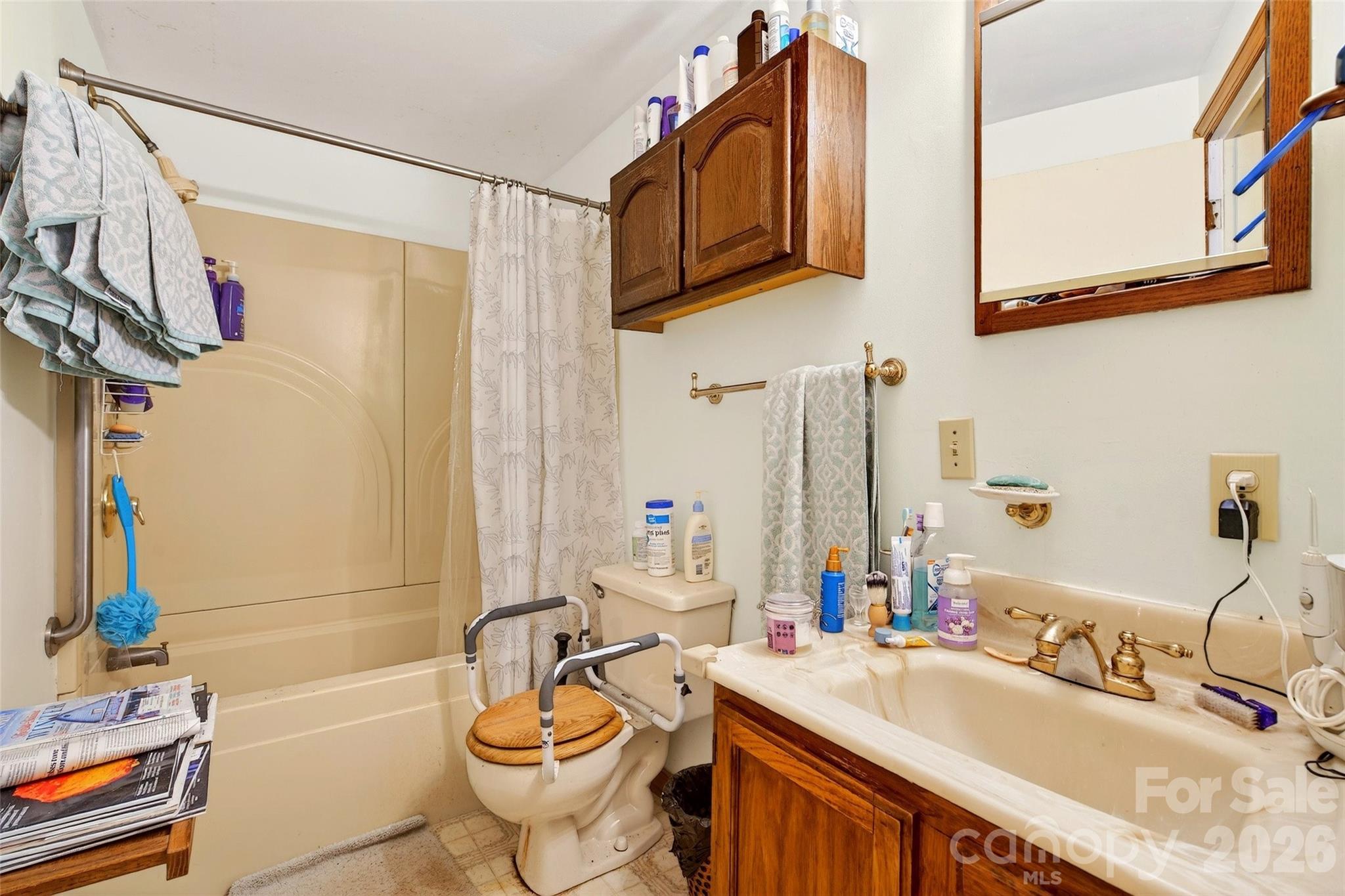 1306 Fork Mountain Road — Bakersville