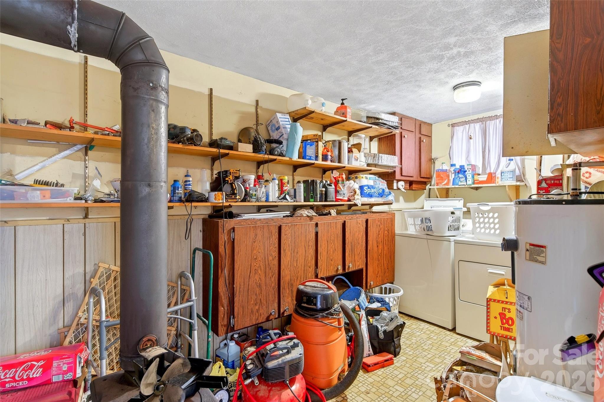 1306 Fork Mountain Road — Bakersville