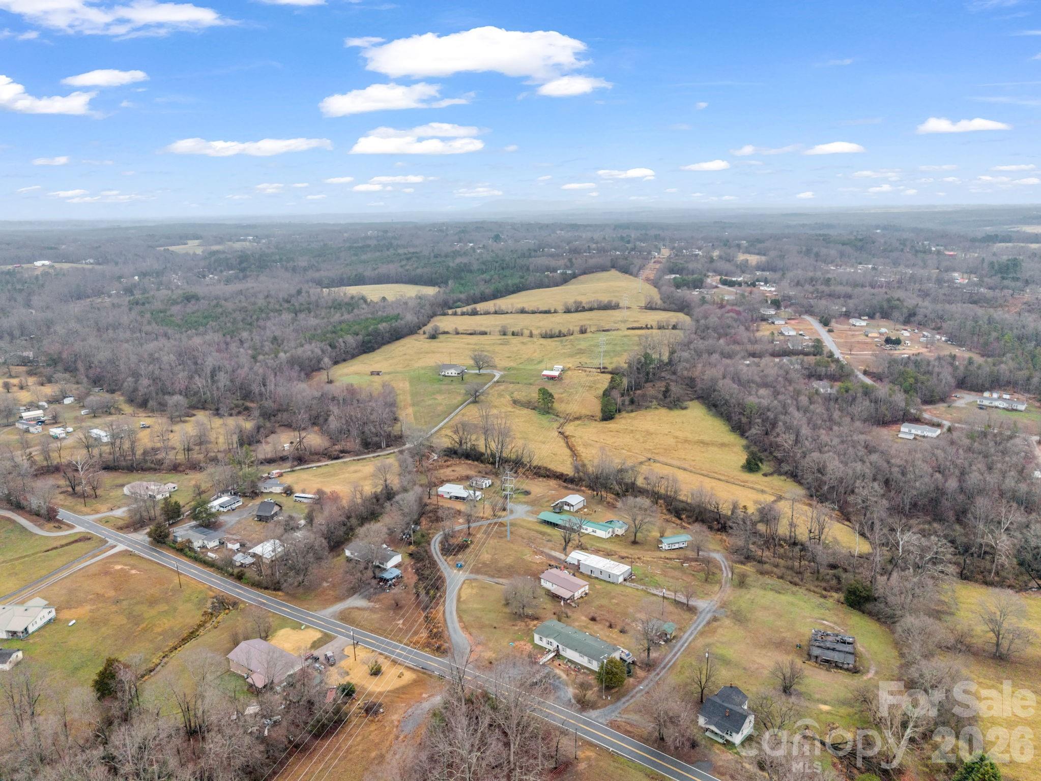 827 Old Henrietta Road — Forest City