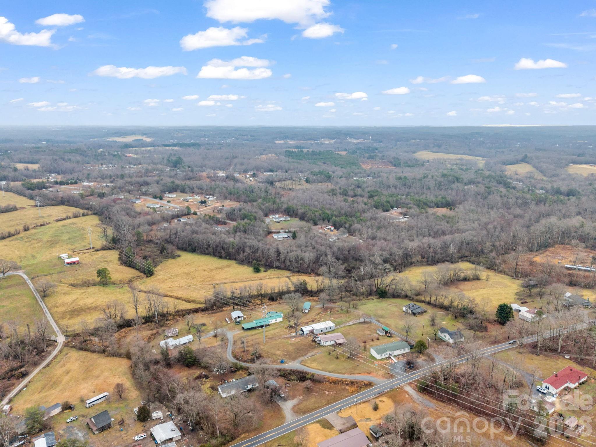 827 Old Henrietta Road — Forest City