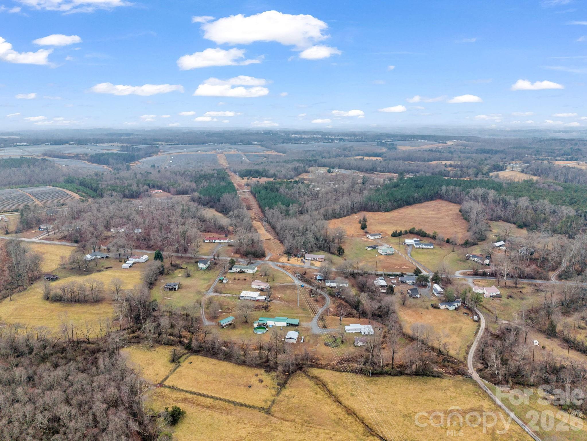 827 Old Henrietta Road — Forest City