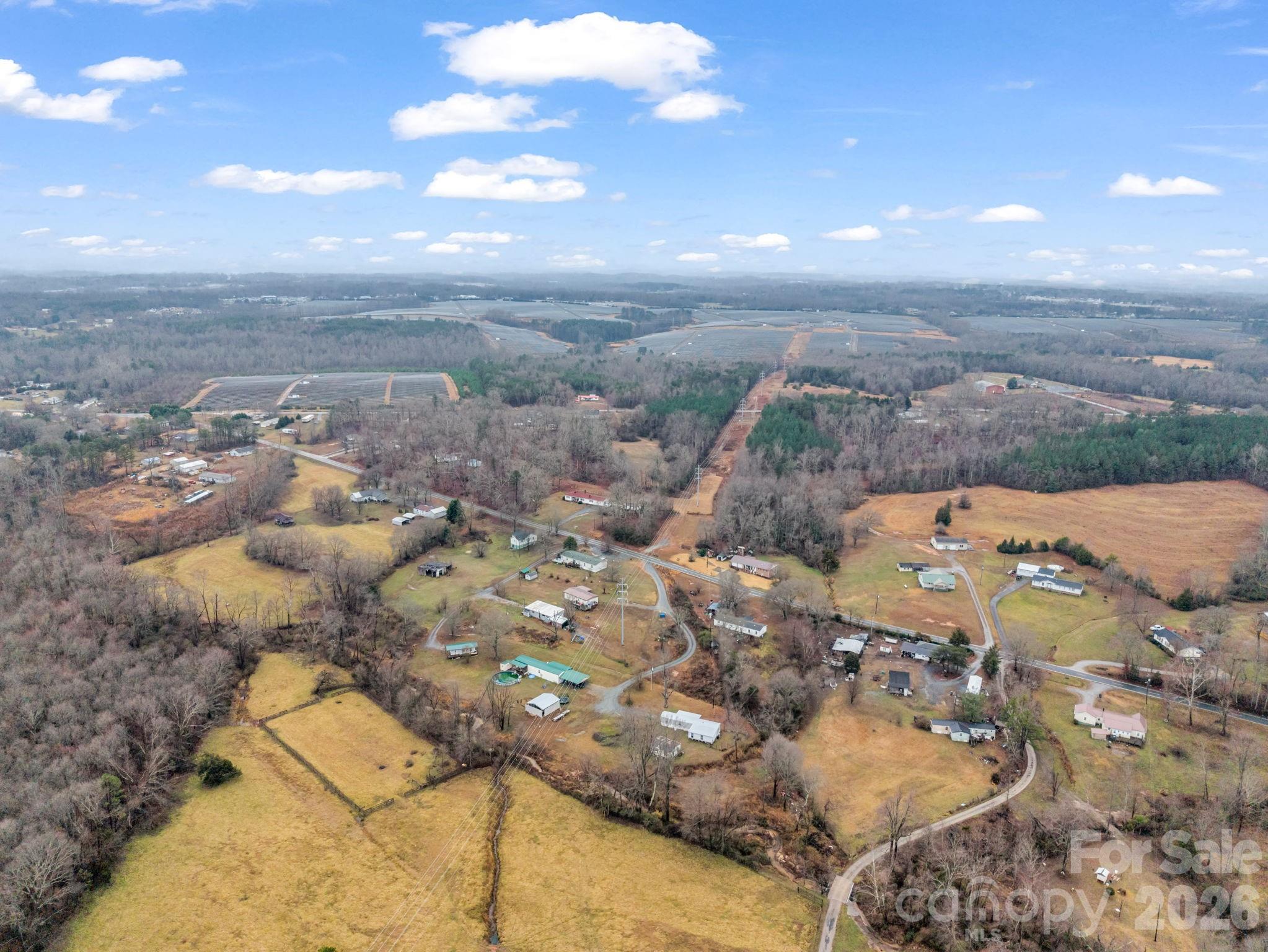 827 Old Henrietta Road — Forest City
