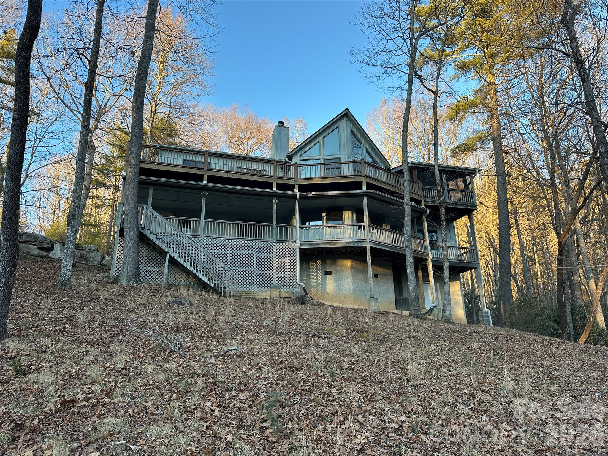 94 Blackberry Trail — Sapphire