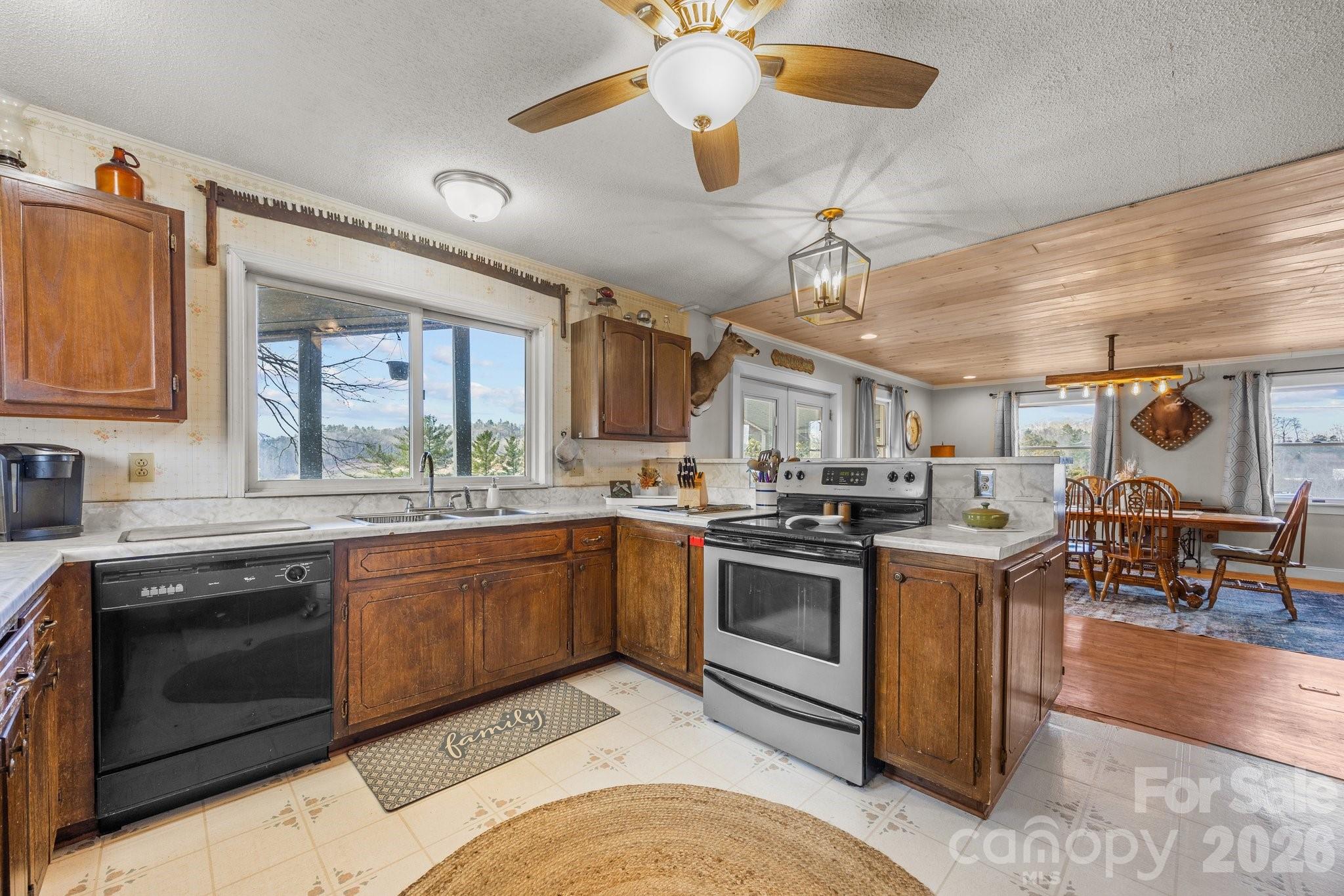 774 Belleview Road — Franklin