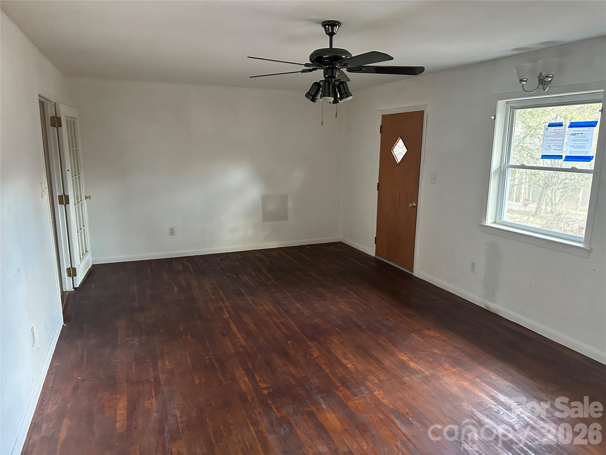 129 Ridgecrest Avenue — Marble
