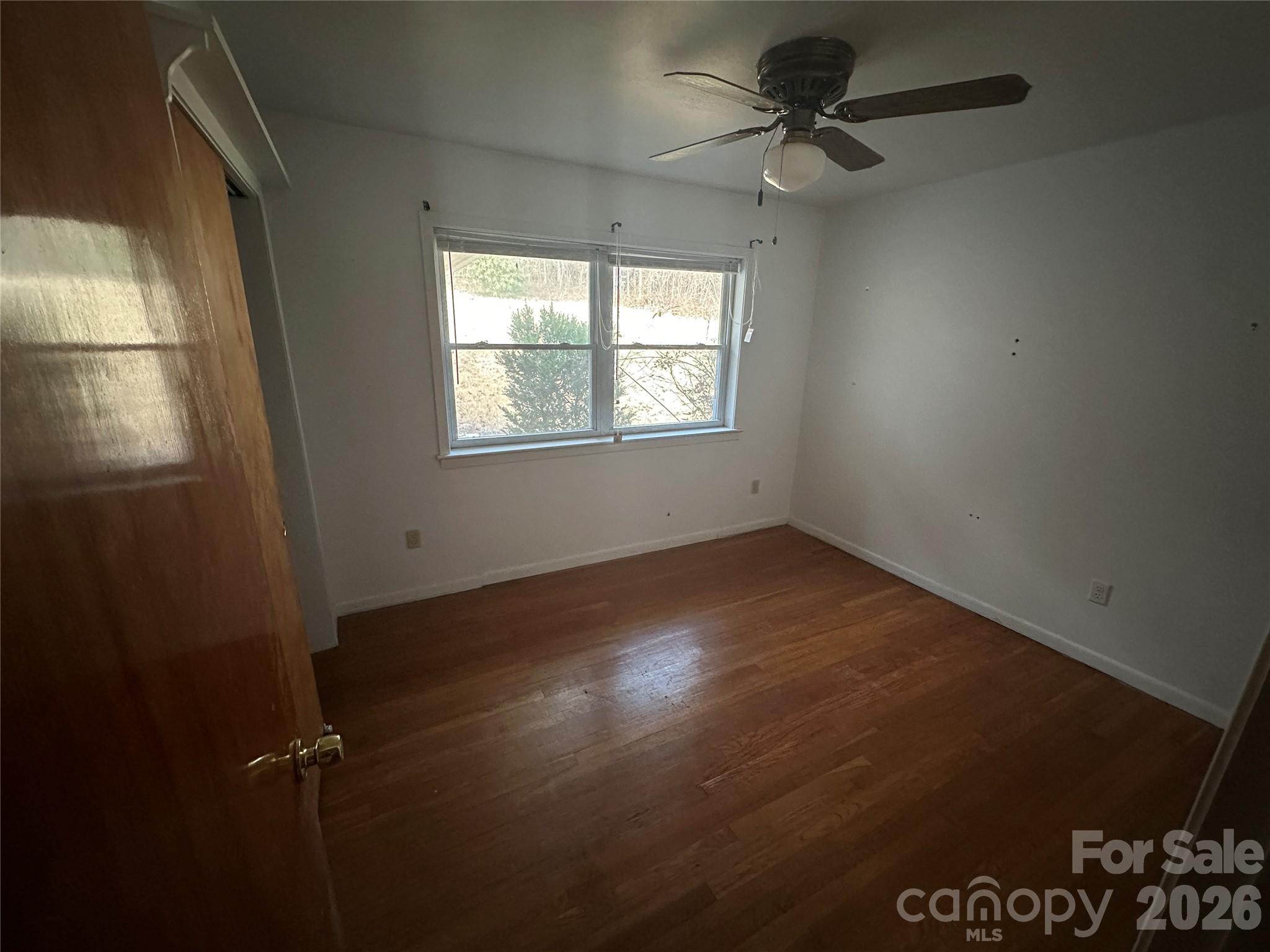 129 Ridgecrest Avenue — Marble