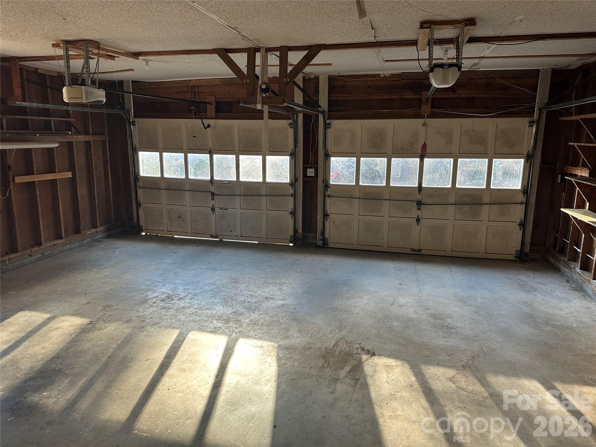 129 Ridgecrest Avenue — Marble
