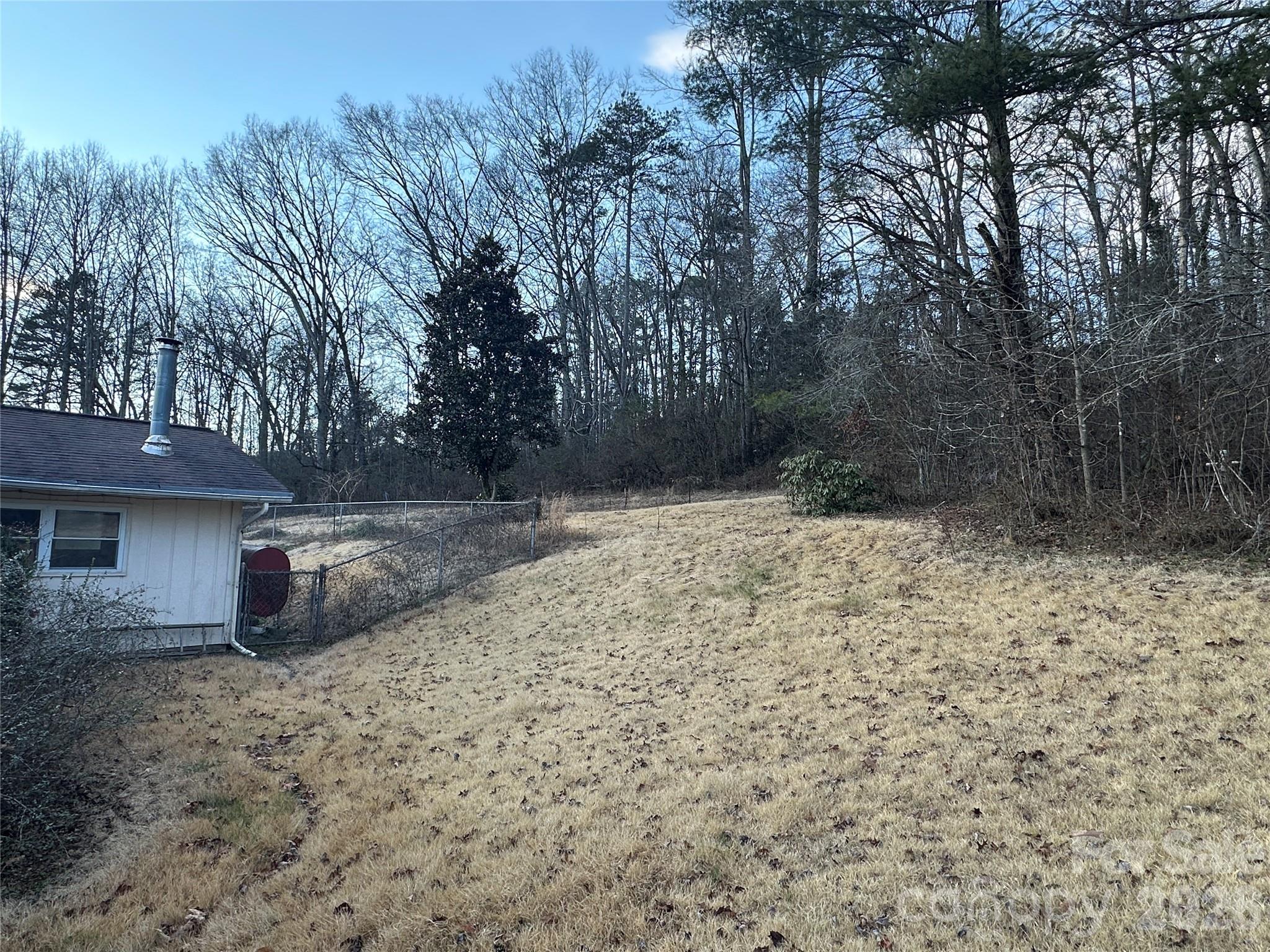 129 Ridgecrest Avenue — Marble