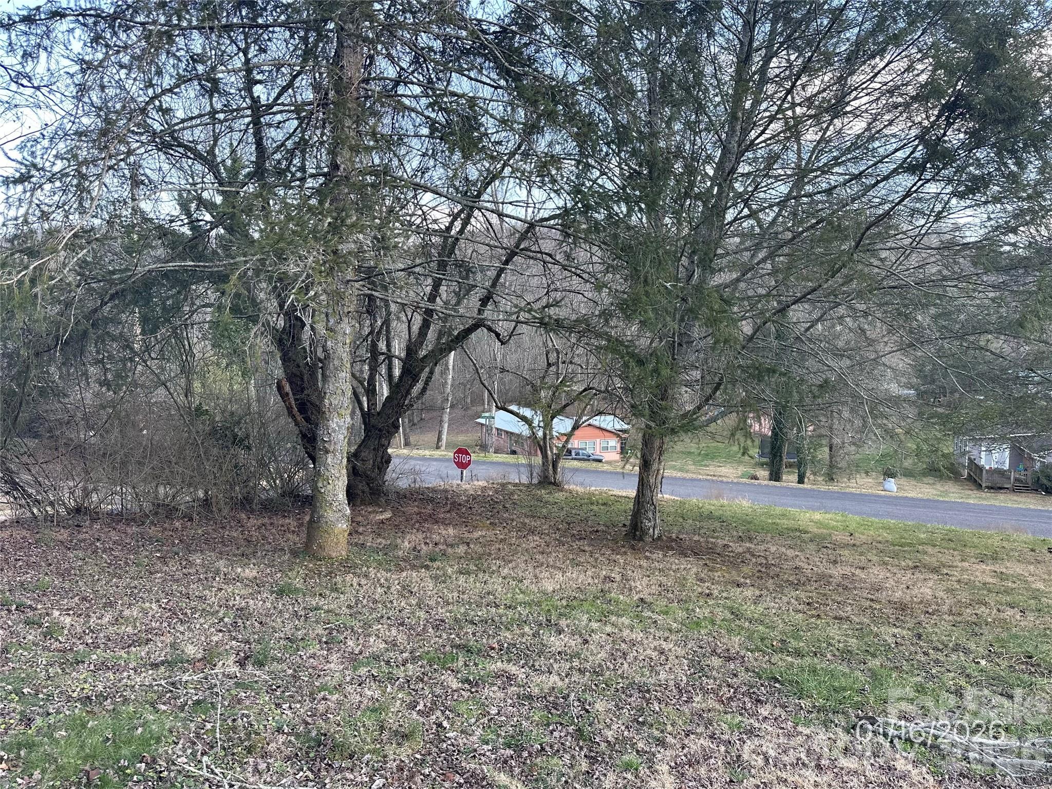 129 Ridgecrest Avenue — Marble