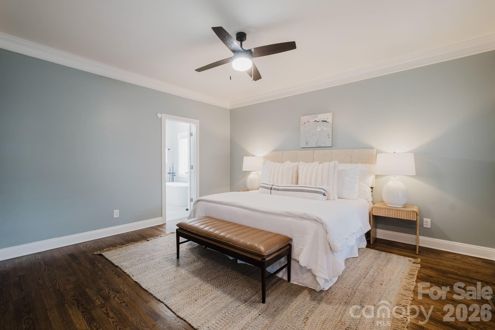 2711 Clemson Avenue — Charlotte
