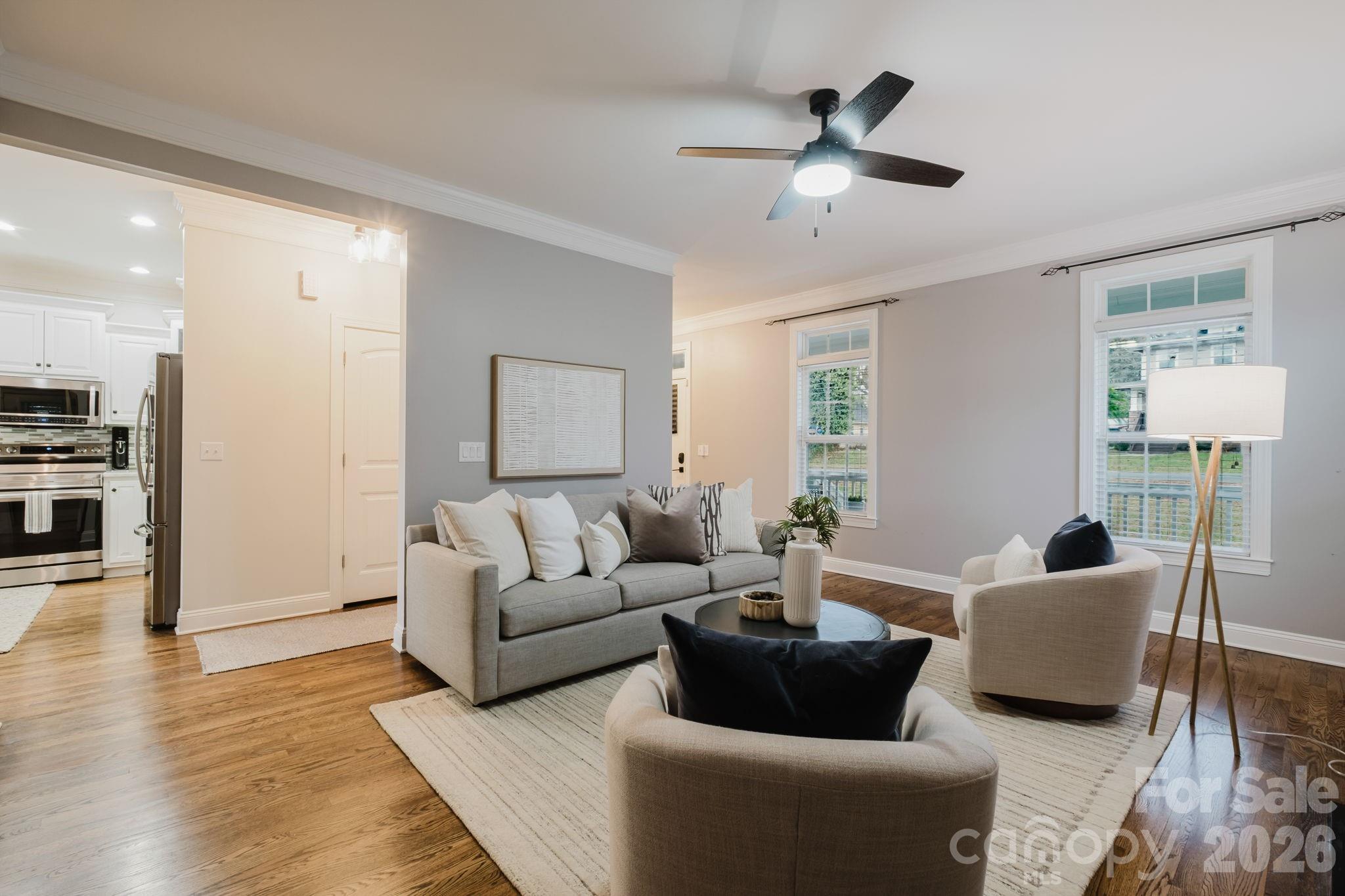 2711 Clemson Avenue — Charlotte