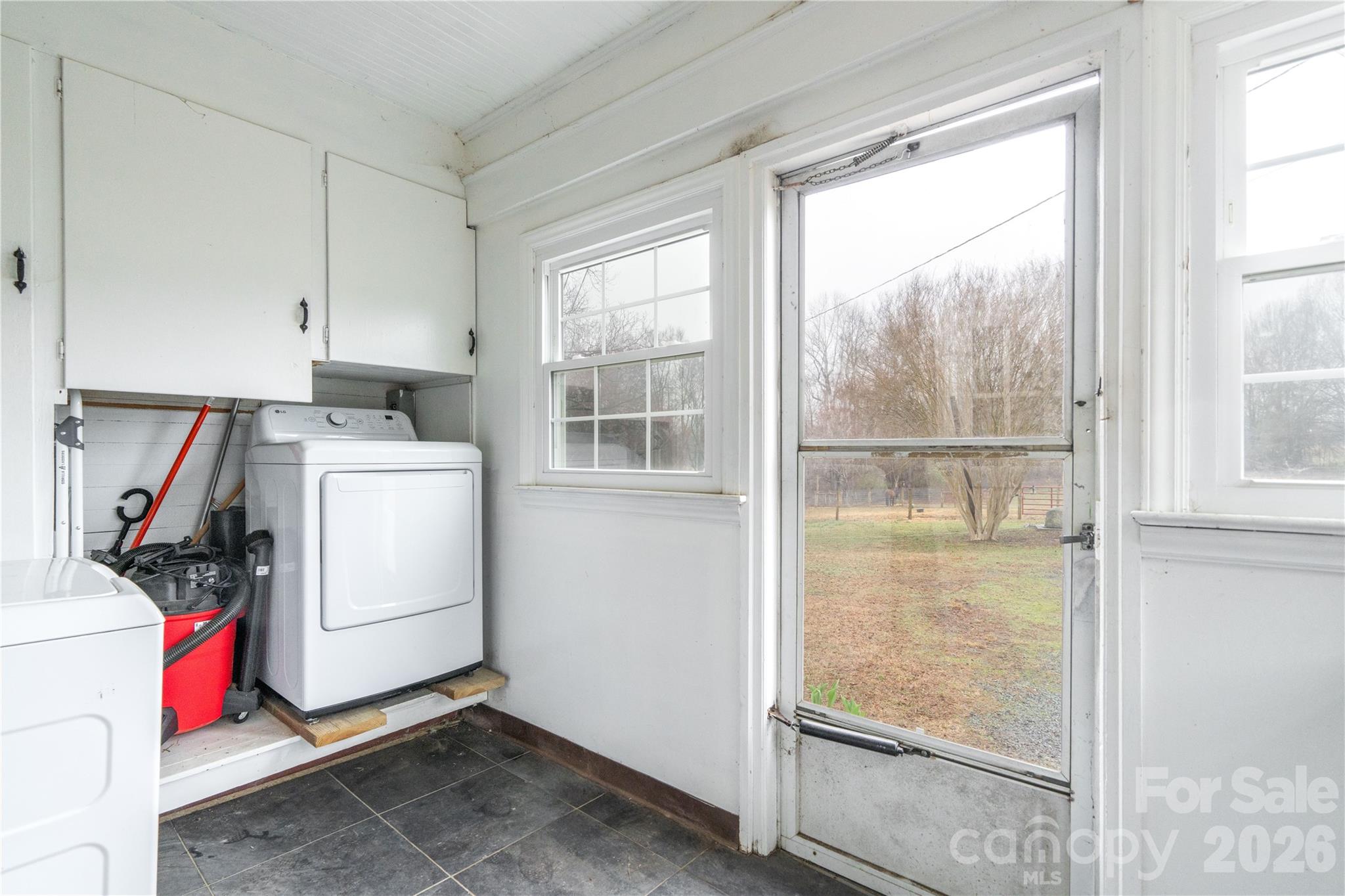 6507 Frieden Church Road — Gibsonville