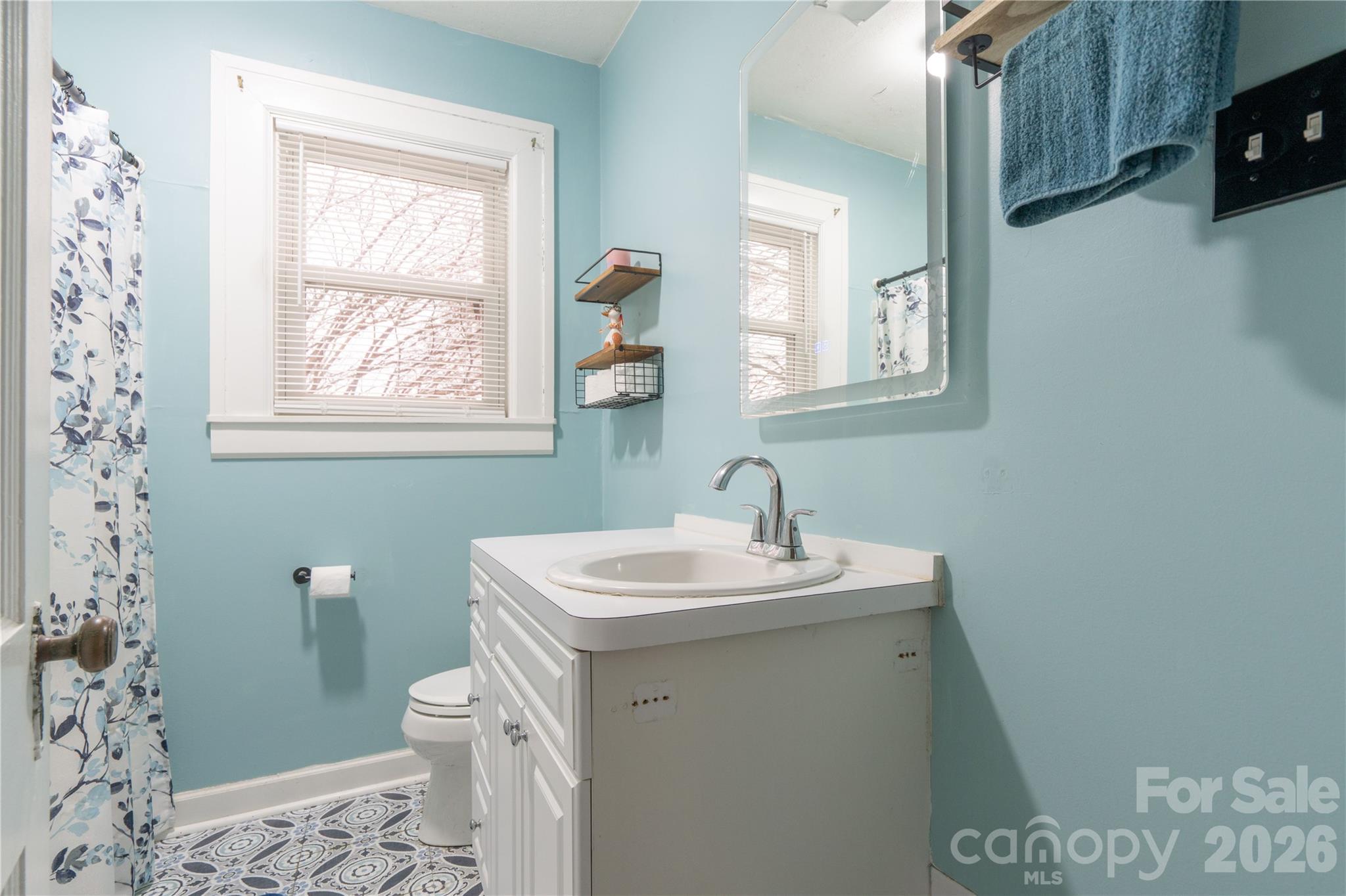 6507 Frieden Church Road — Gibsonville