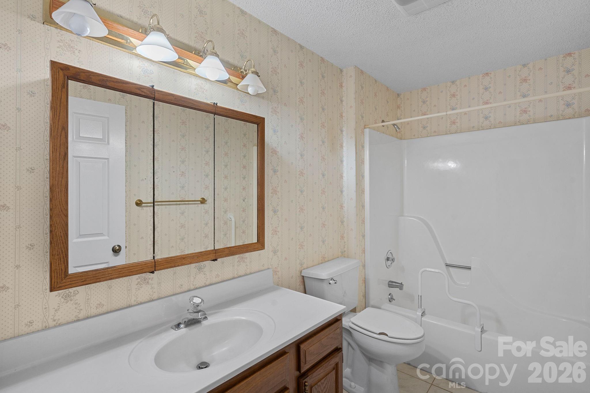 18726 Bluff Point Road — Cornelius