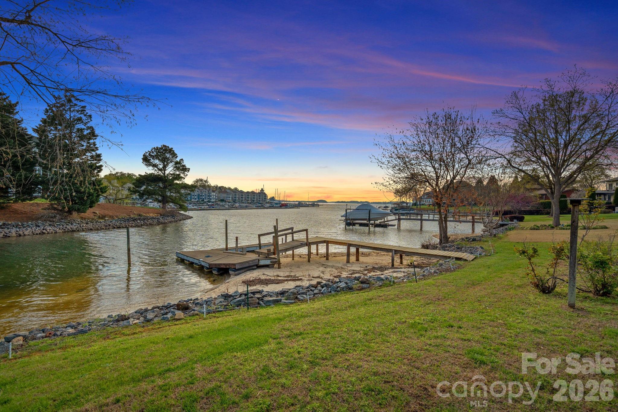 18726 Bluff Point Road — Cornelius