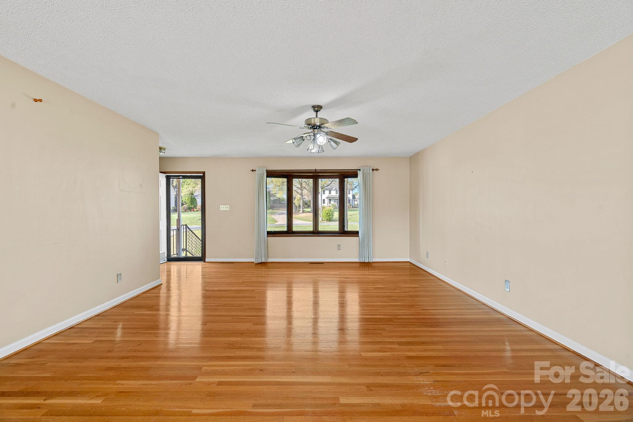 18726 Bluff Point Road — Cornelius