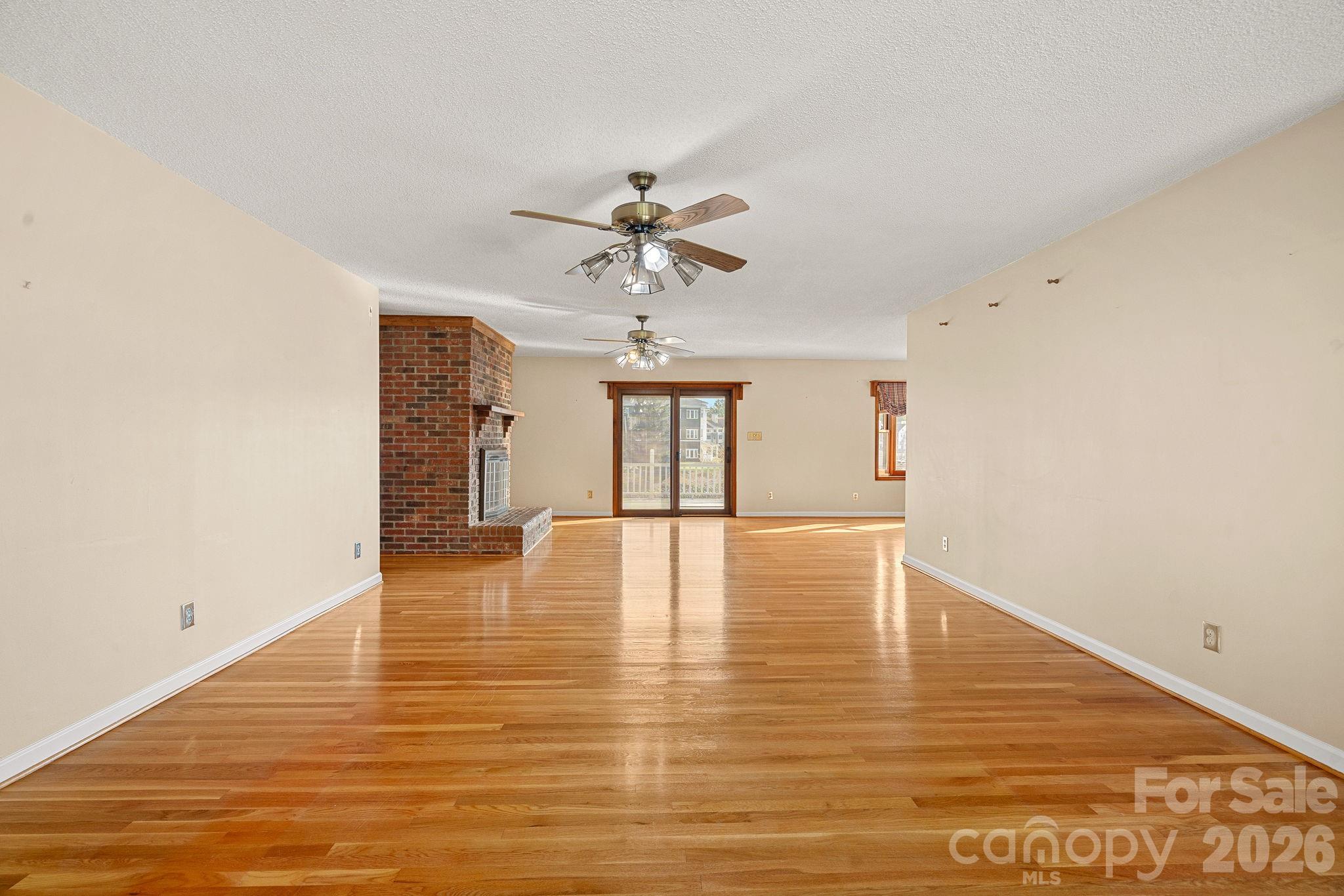 18726 Bluff Point Road — Cornelius