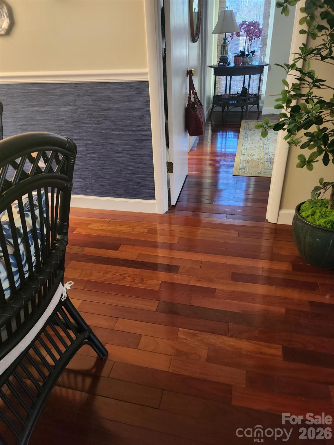 36 Ravencroft Lane — Asheville