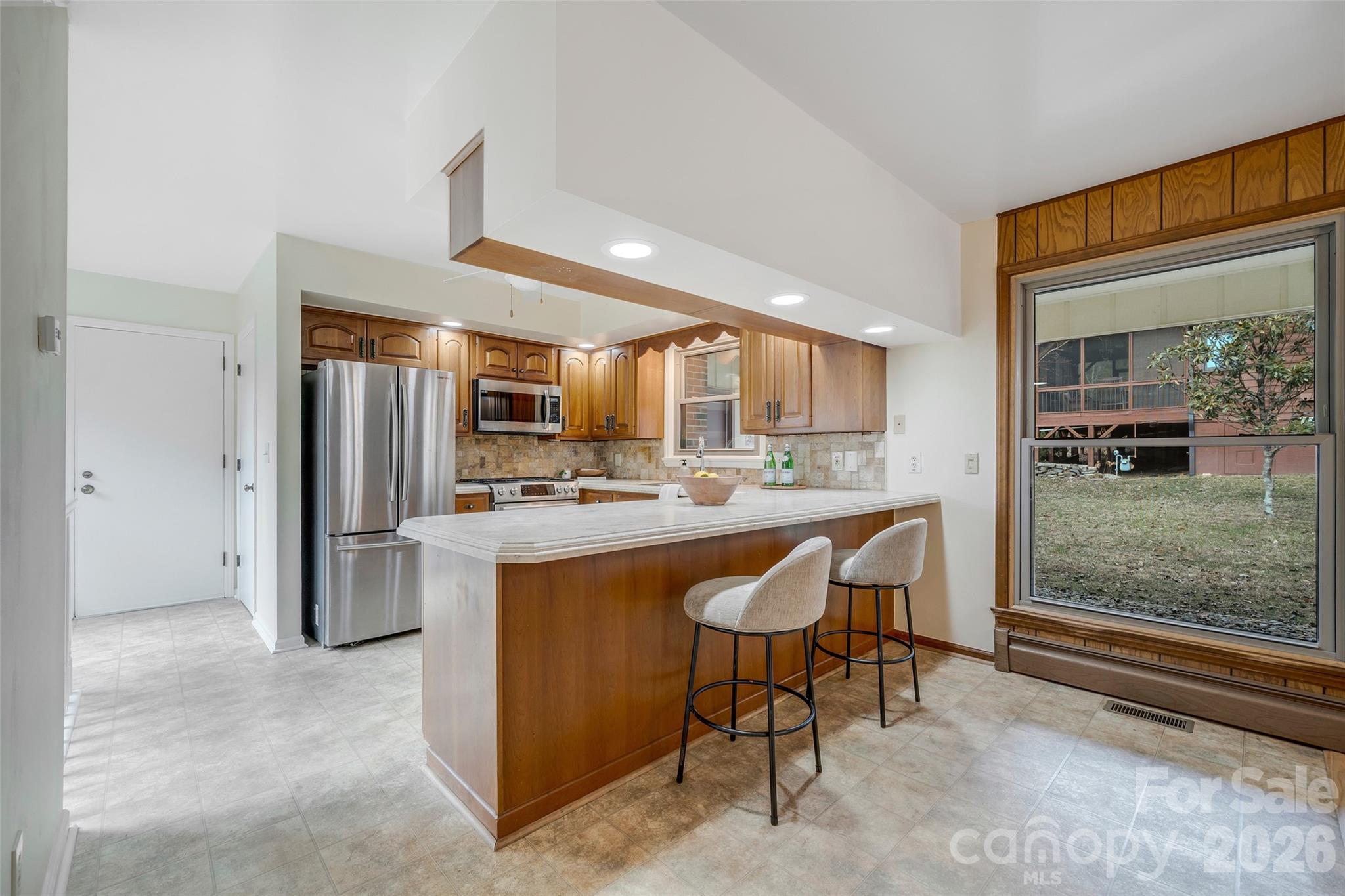 63 Pinecroft Road — Asheville