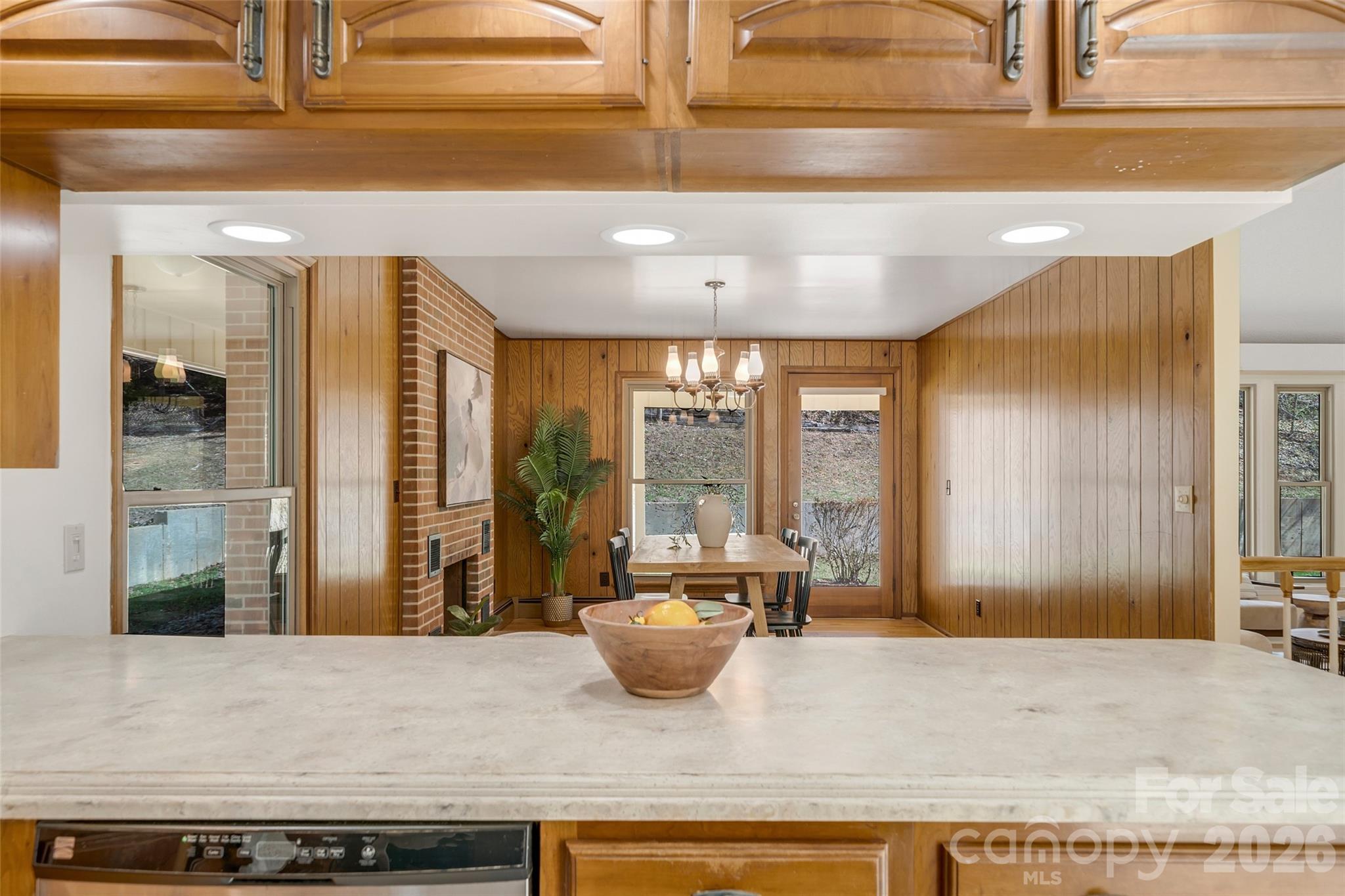 63 Pinecroft Road — Asheville