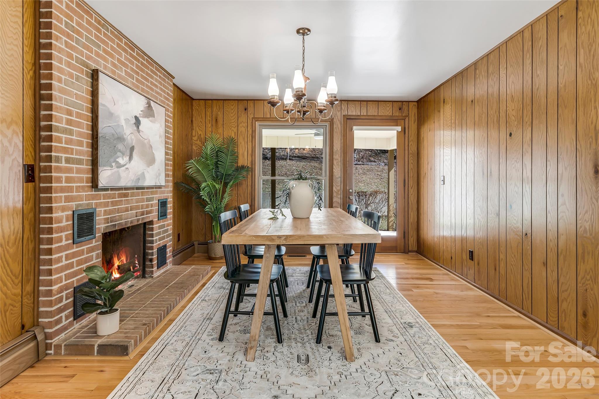 63 Pinecroft Road — Asheville