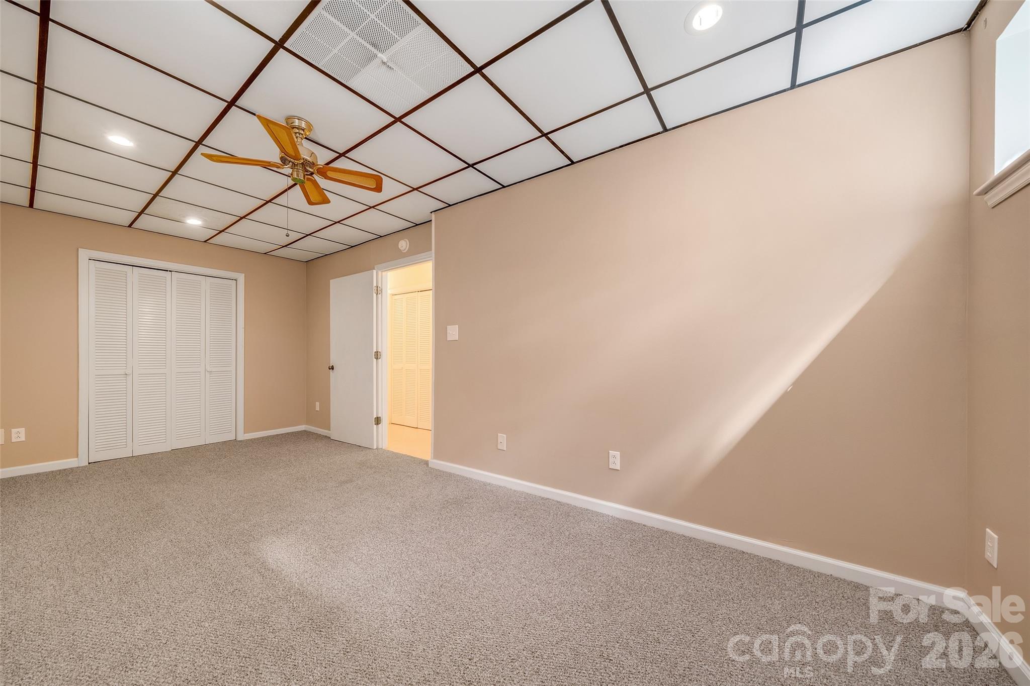 63 Pinecroft Road — Asheville