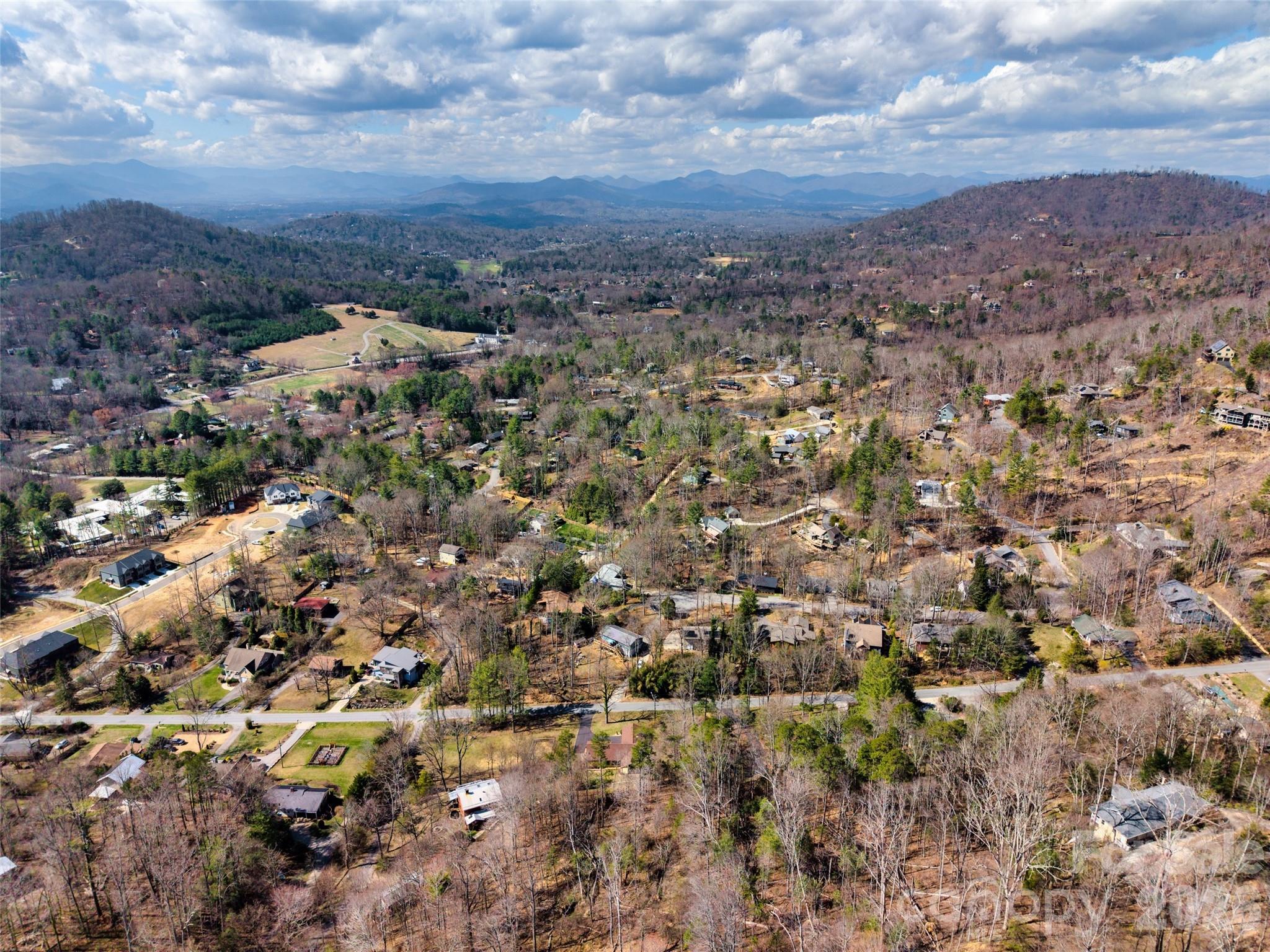 63 Pinecroft Road — Asheville