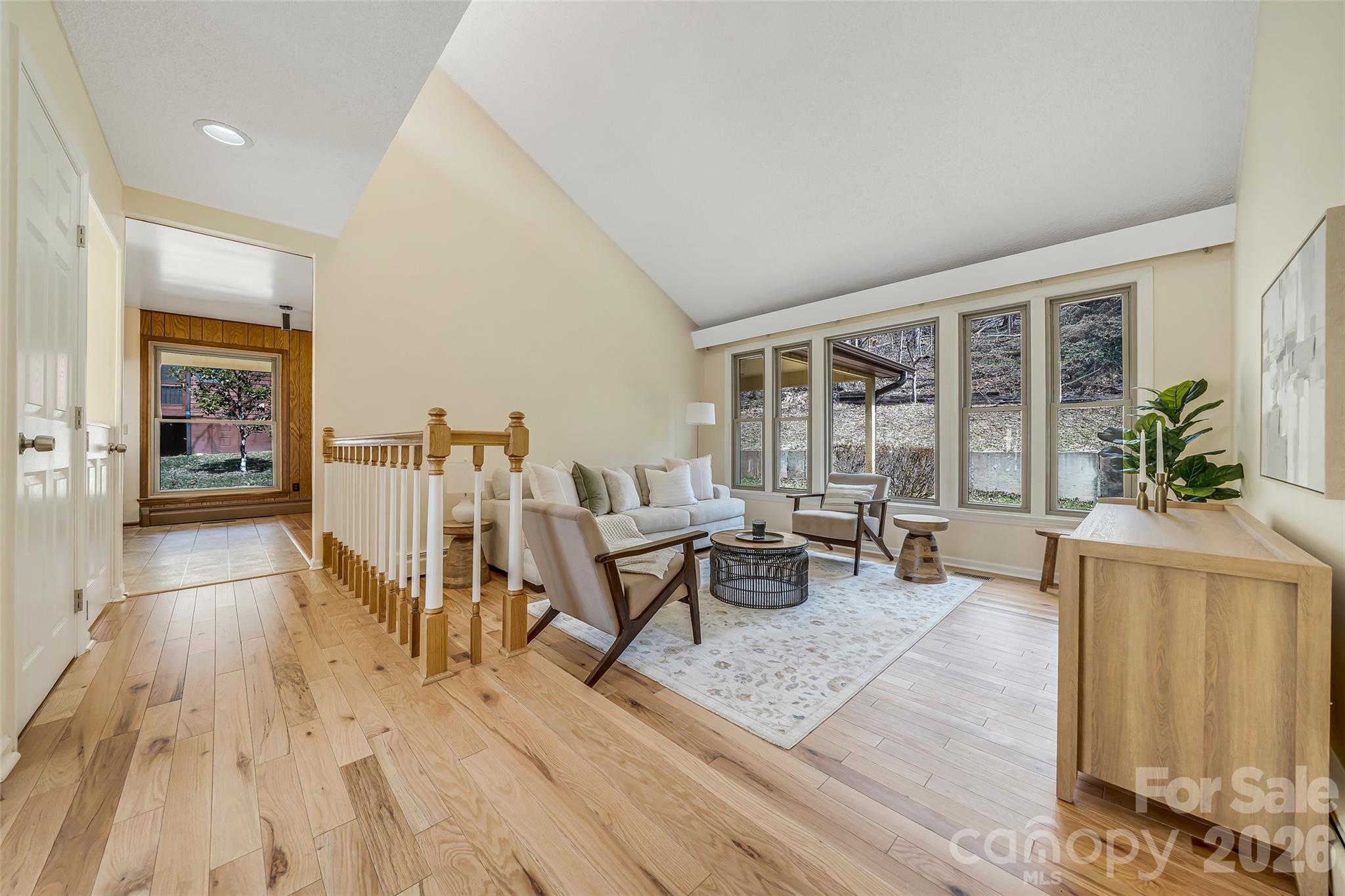 63 Pinecroft Road — Asheville