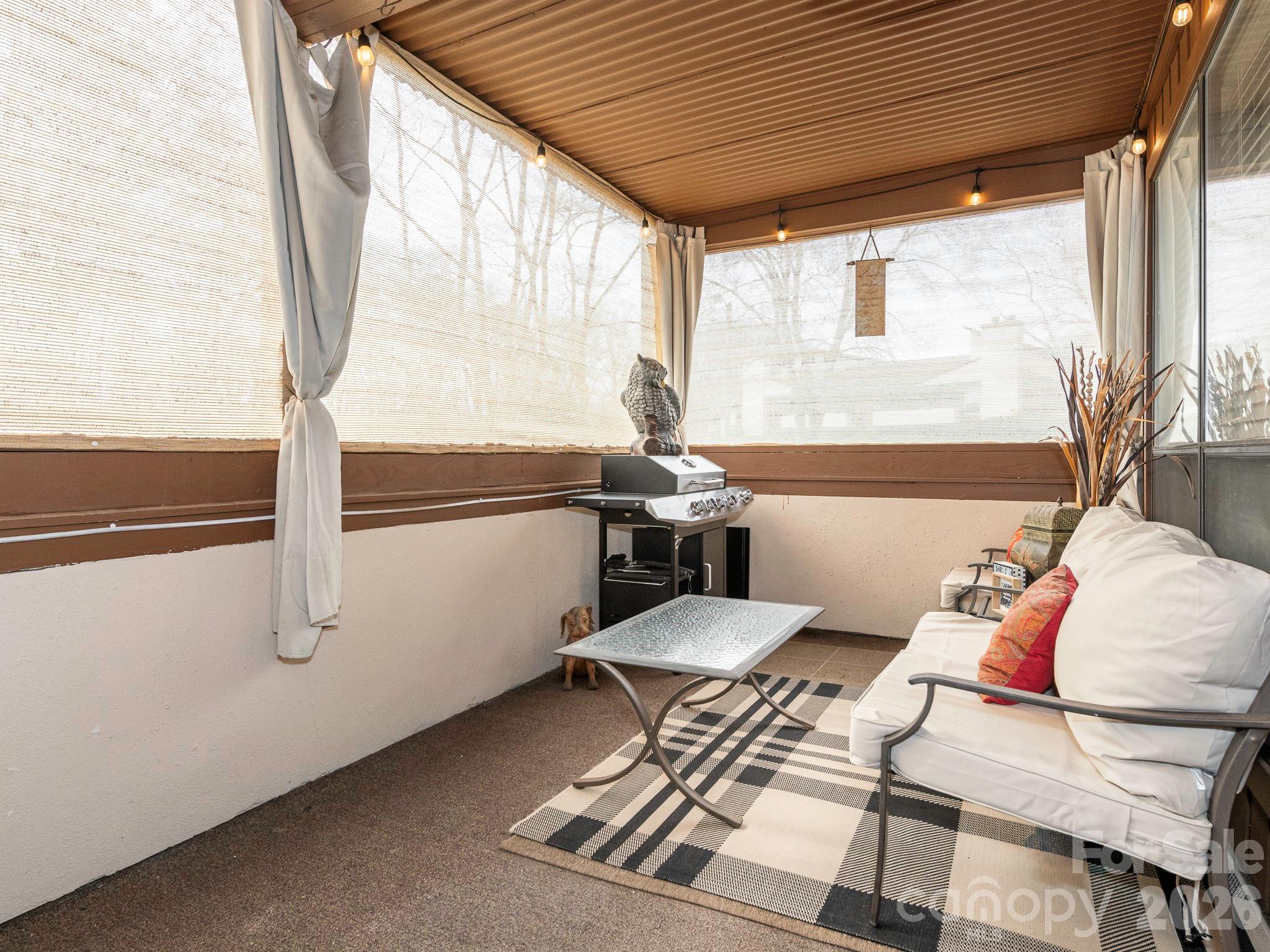 7200 Winery Lane — Charlotte