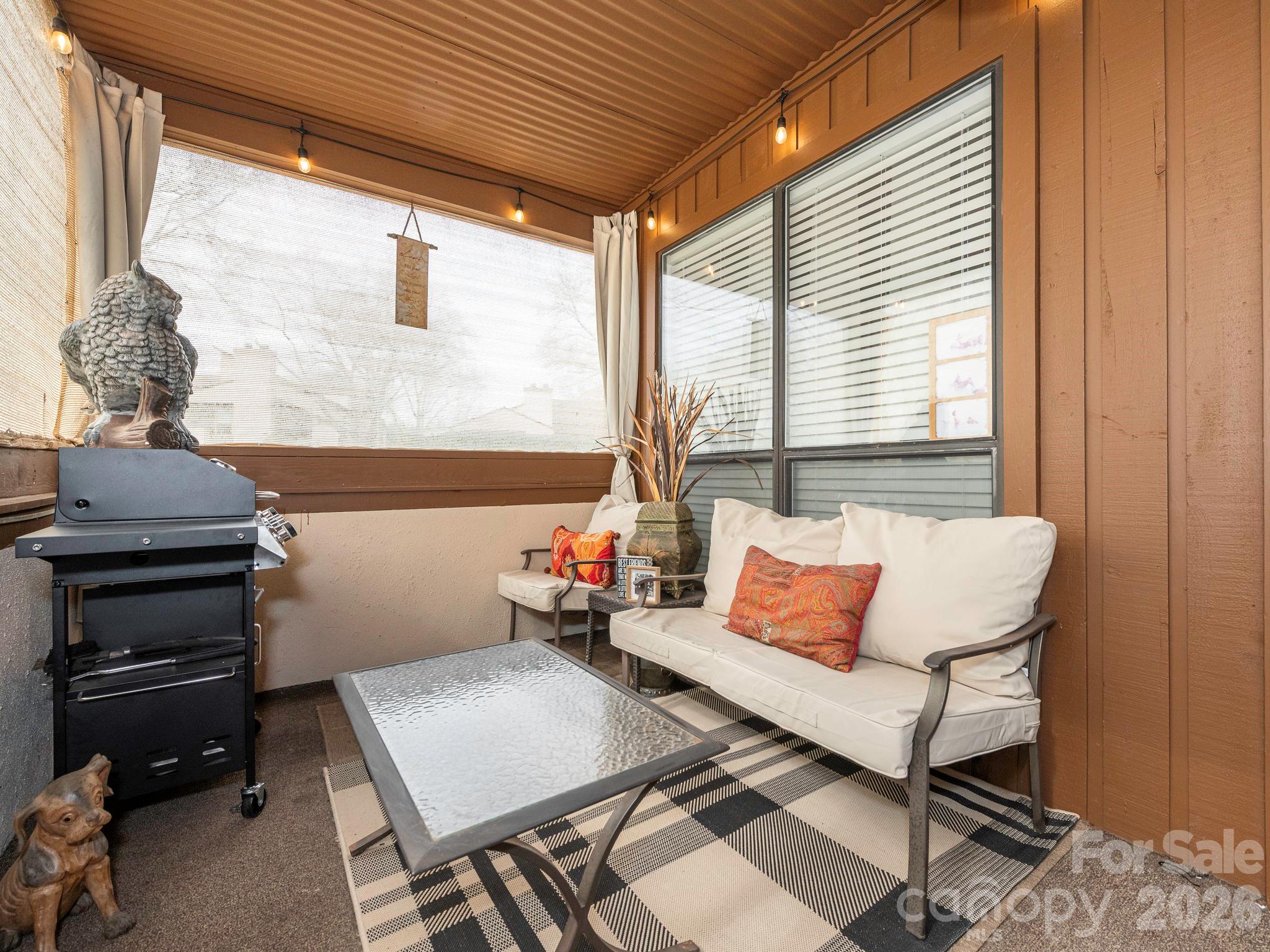 7200 Winery Lane — Charlotte