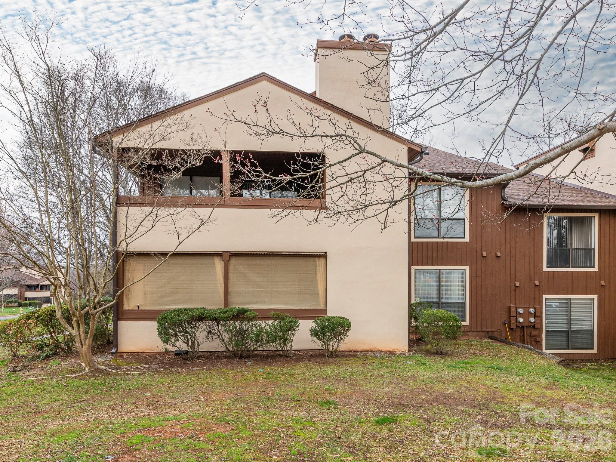7200 Winery Lane — Charlotte