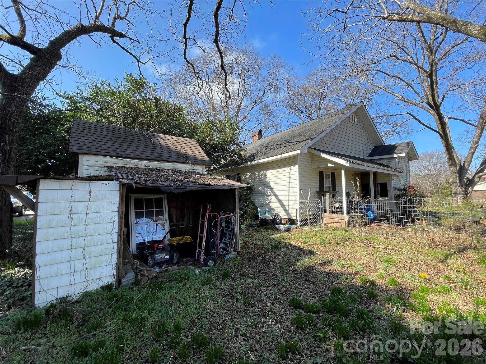 2831 Bettis Road — Grover