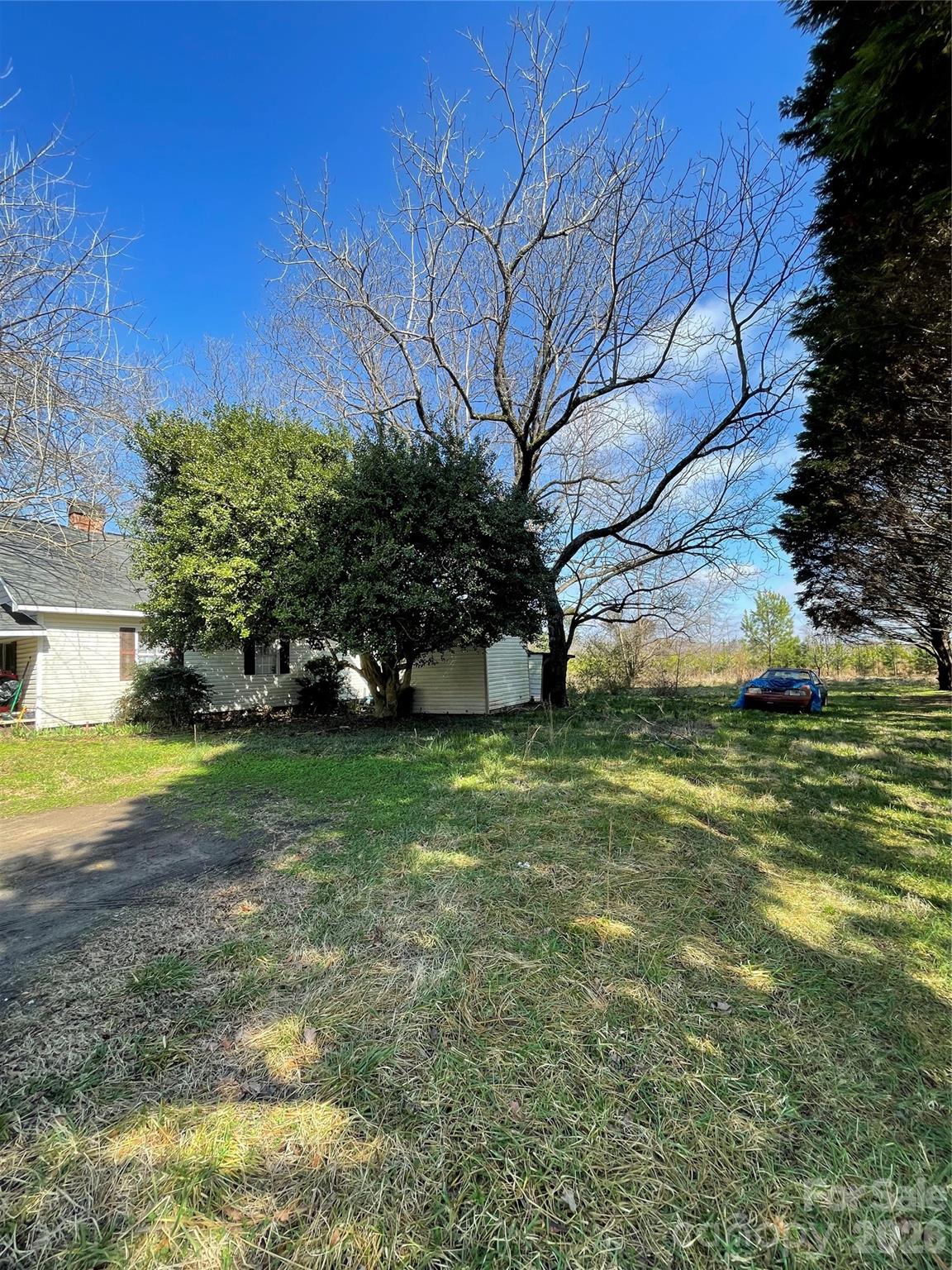 2831 Bettis Road — Grover