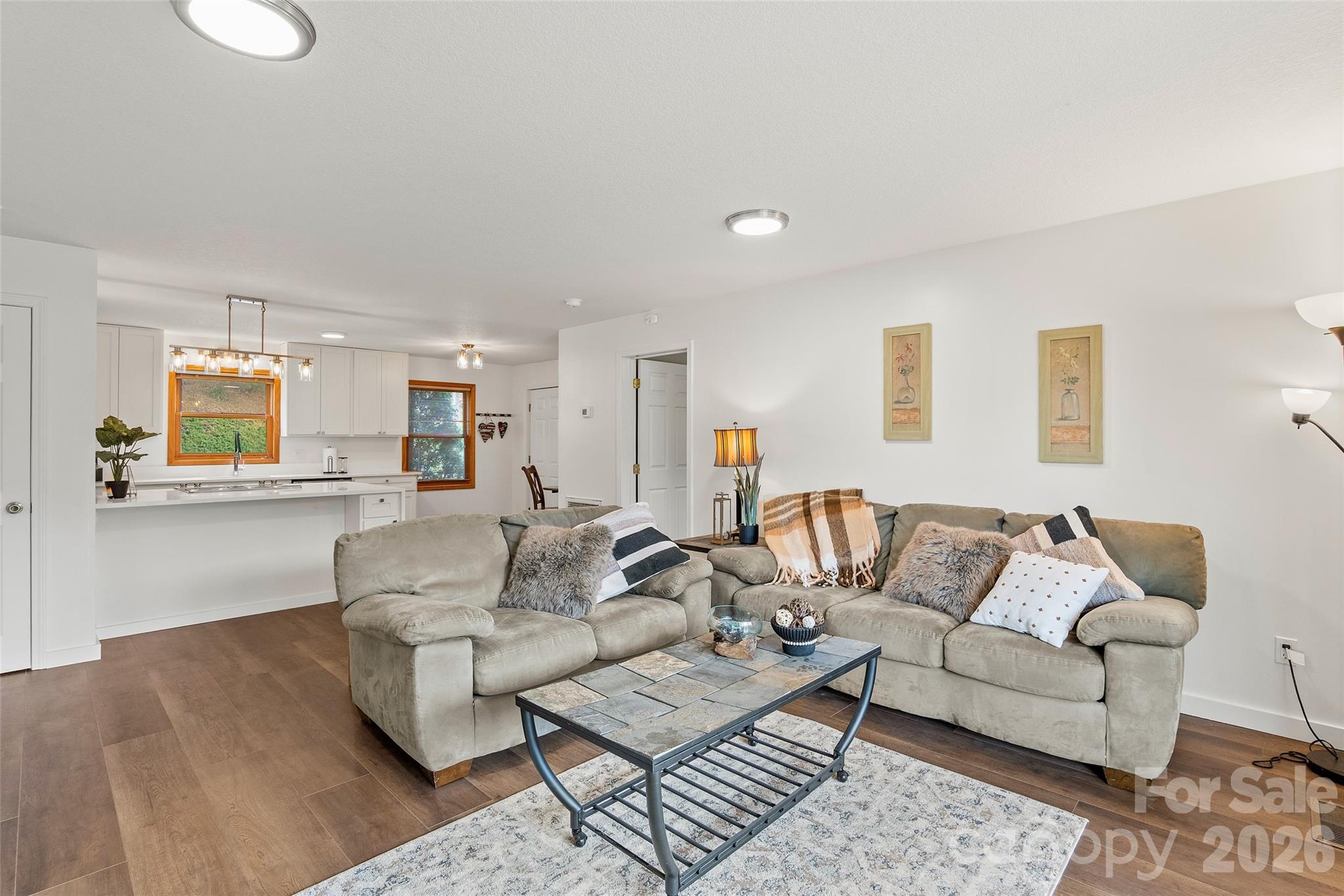 11014 NC 80 Highway S #2B — Burnsville