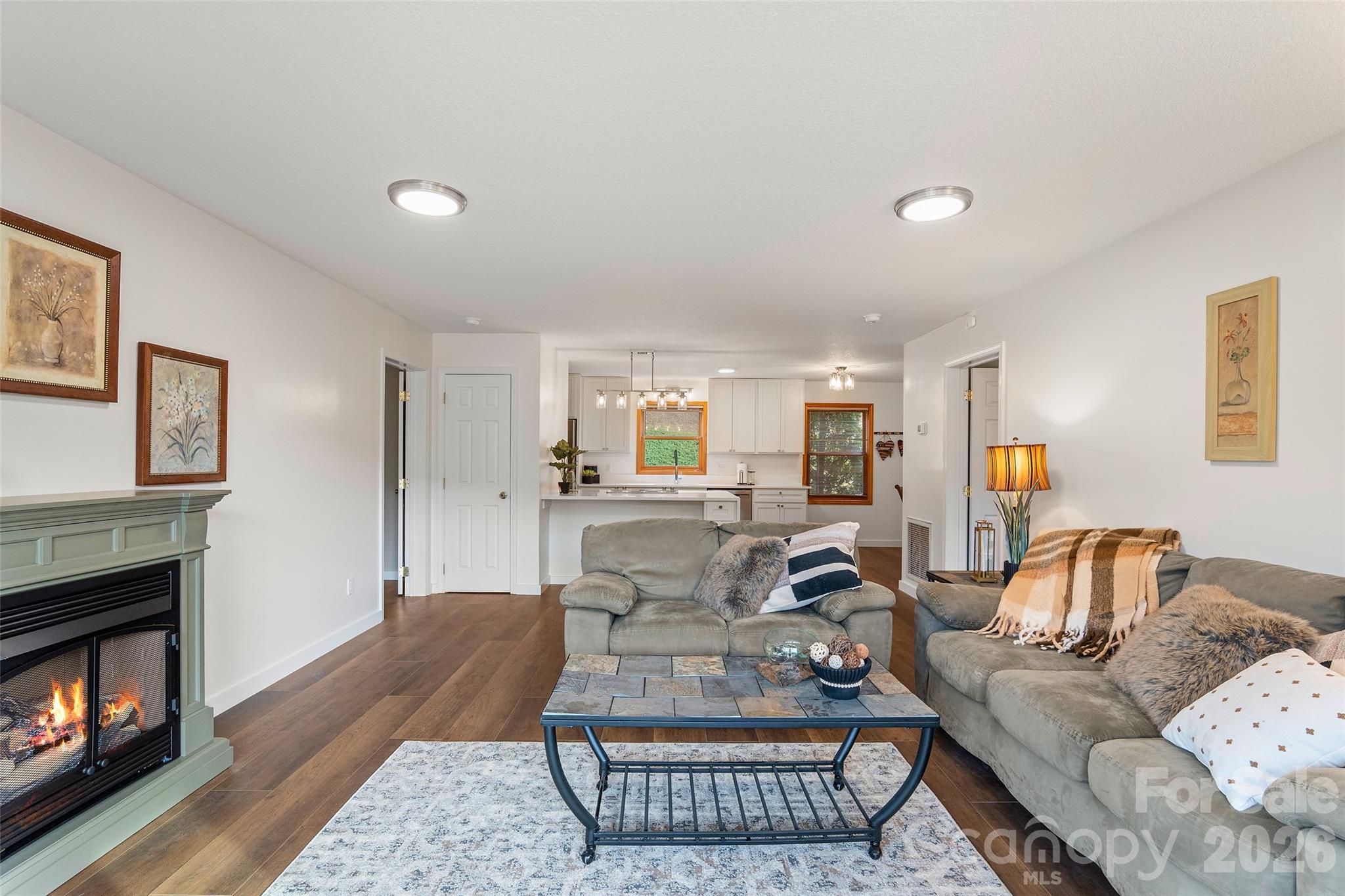 11014 NC 80 Highway S #2B — Burnsville