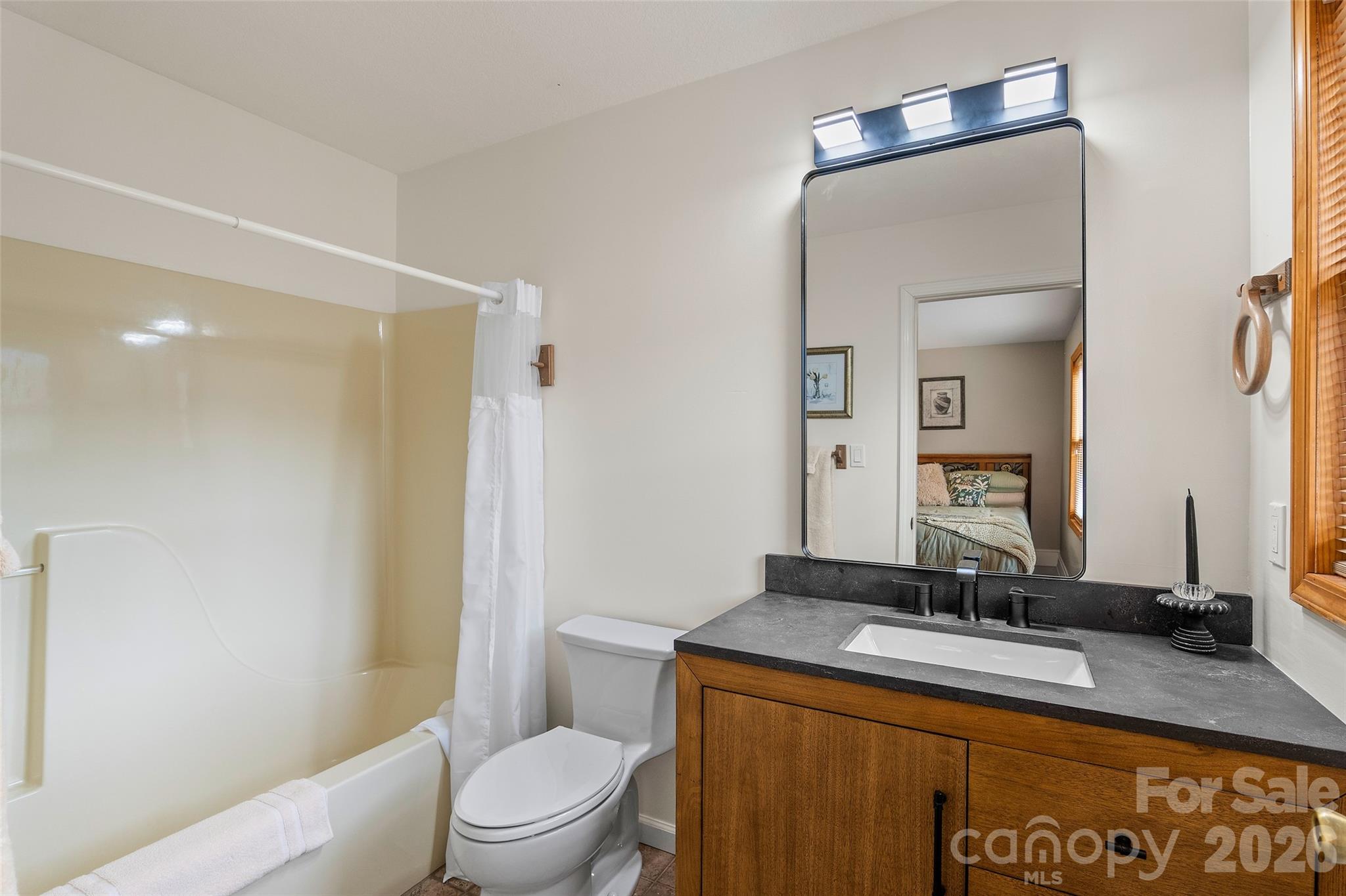 11014 NC 80 Highway S #2B — Burnsville