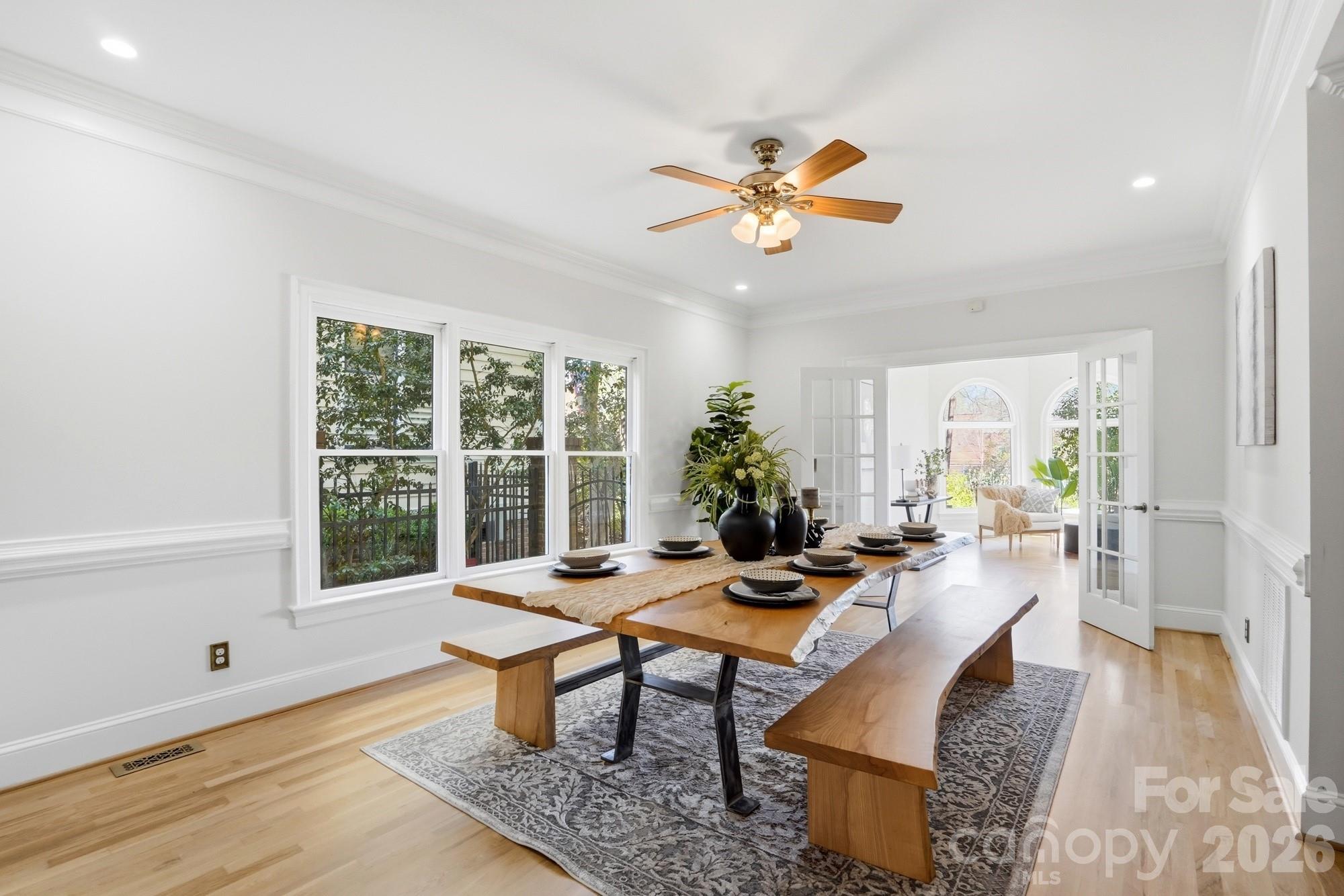 416 E Park Avenue — Charlotte