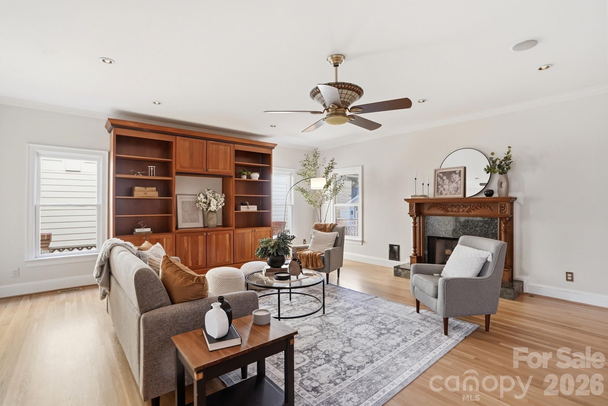 416 E Park Avenue — Charlotte