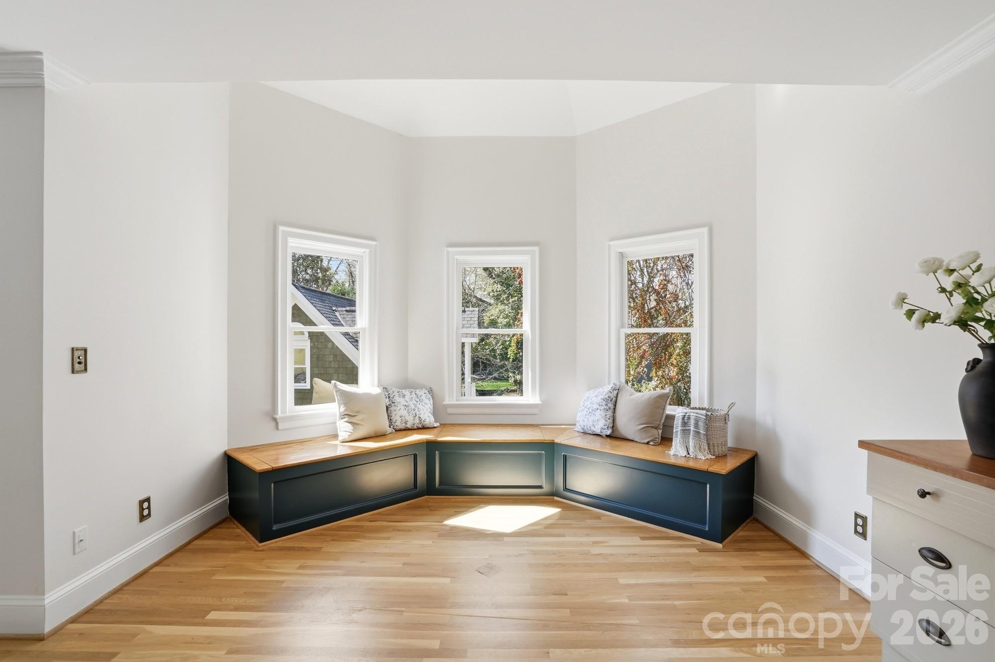 416 E Park Avenue — Charlotte