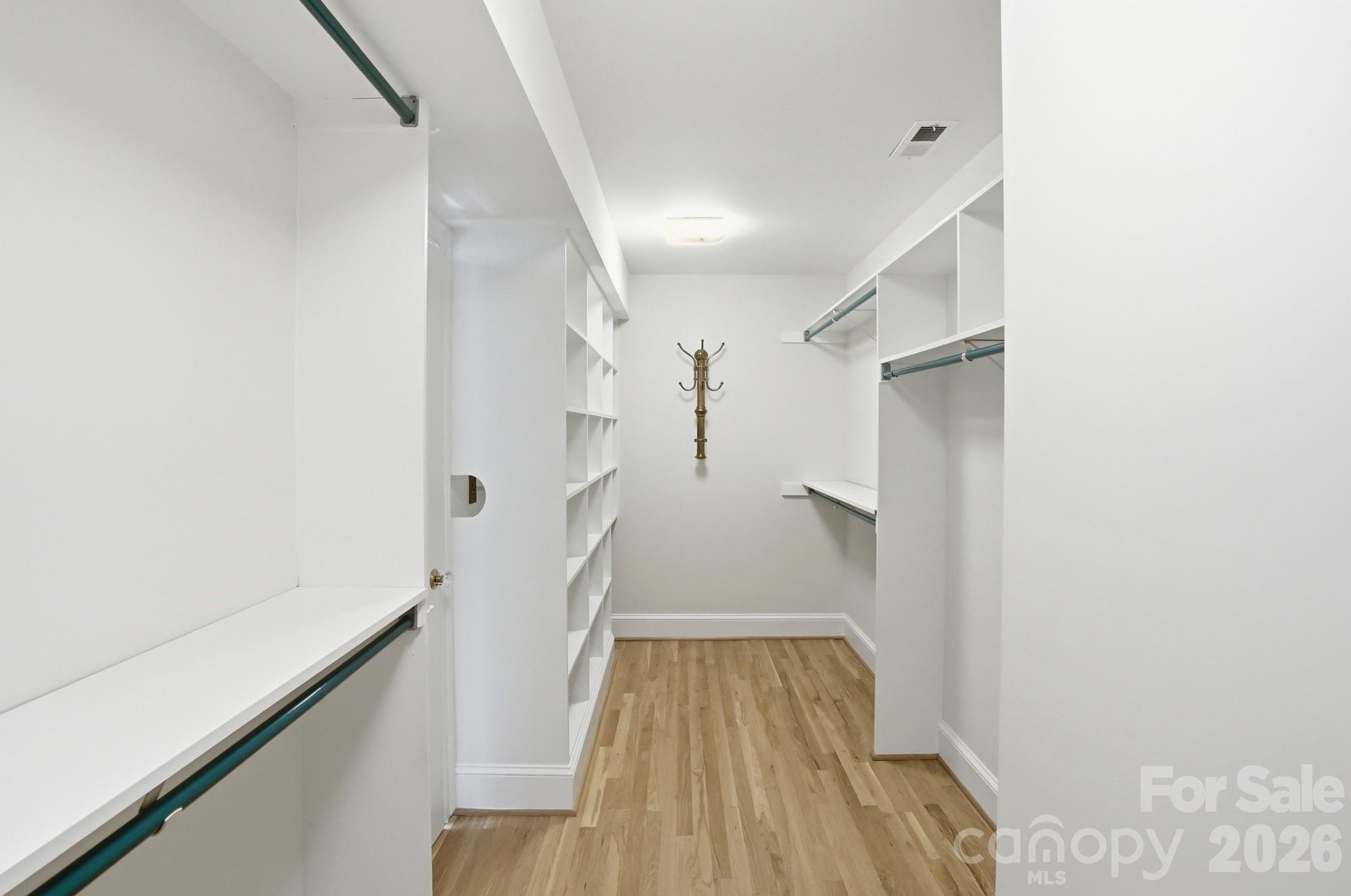 416 E Park Avenue — Charlotte