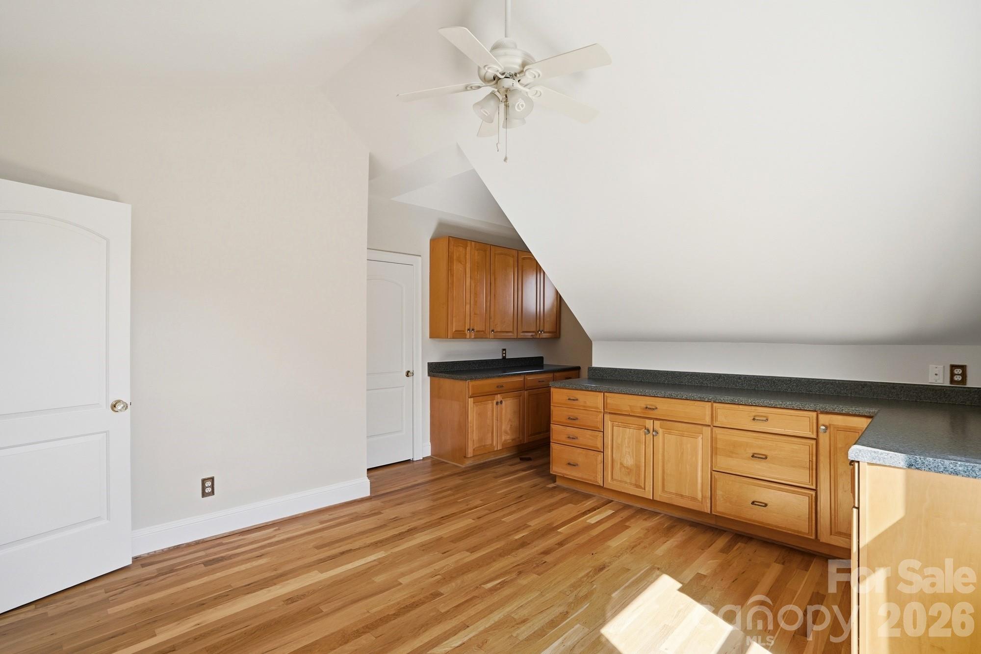 416 E Park Avenue — Charlotte