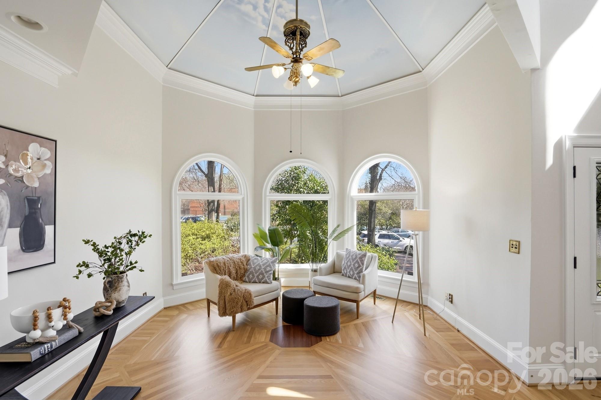 416 E Park Avenue — Charlotte